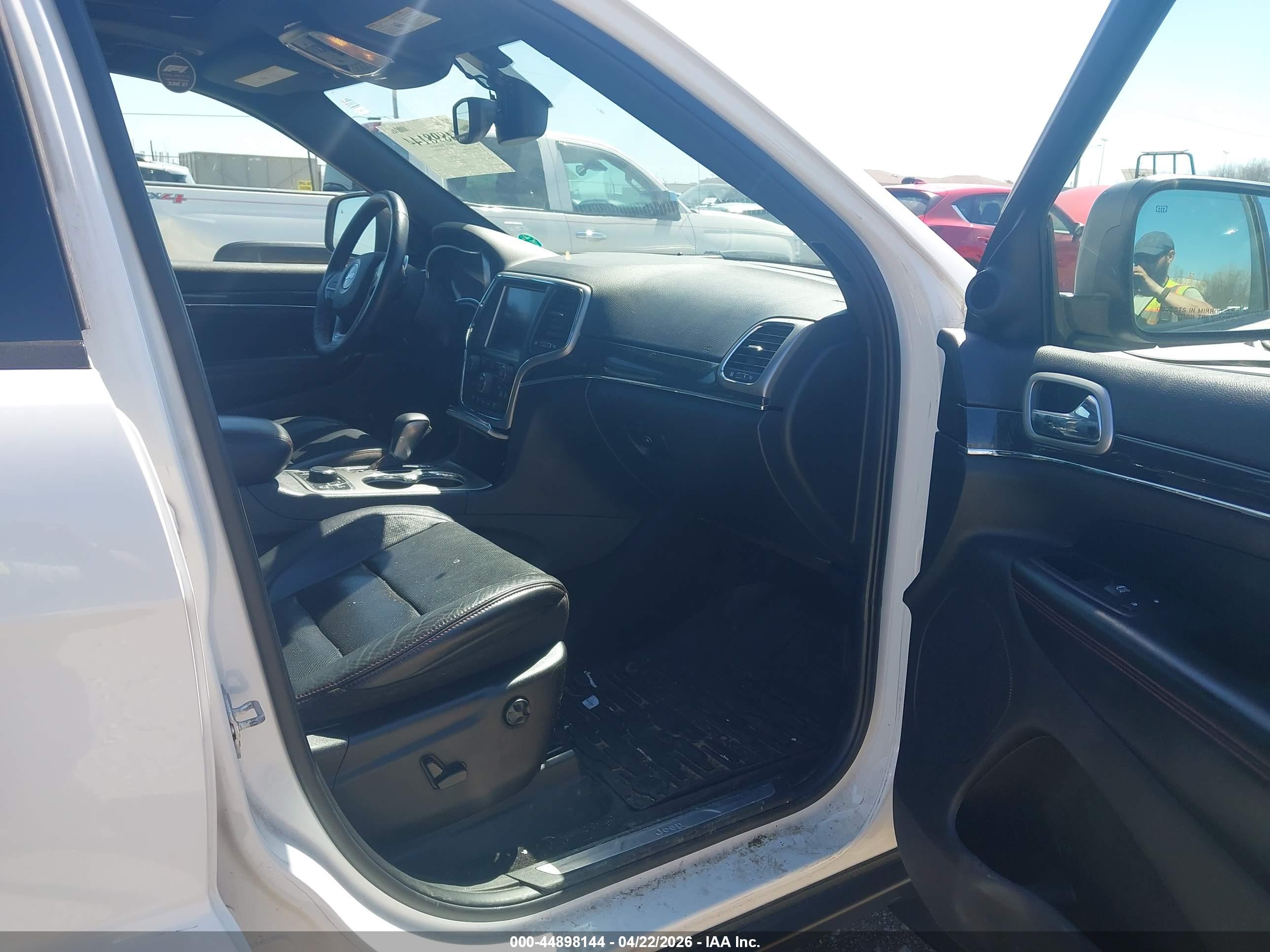 JEEP GRAND image 5