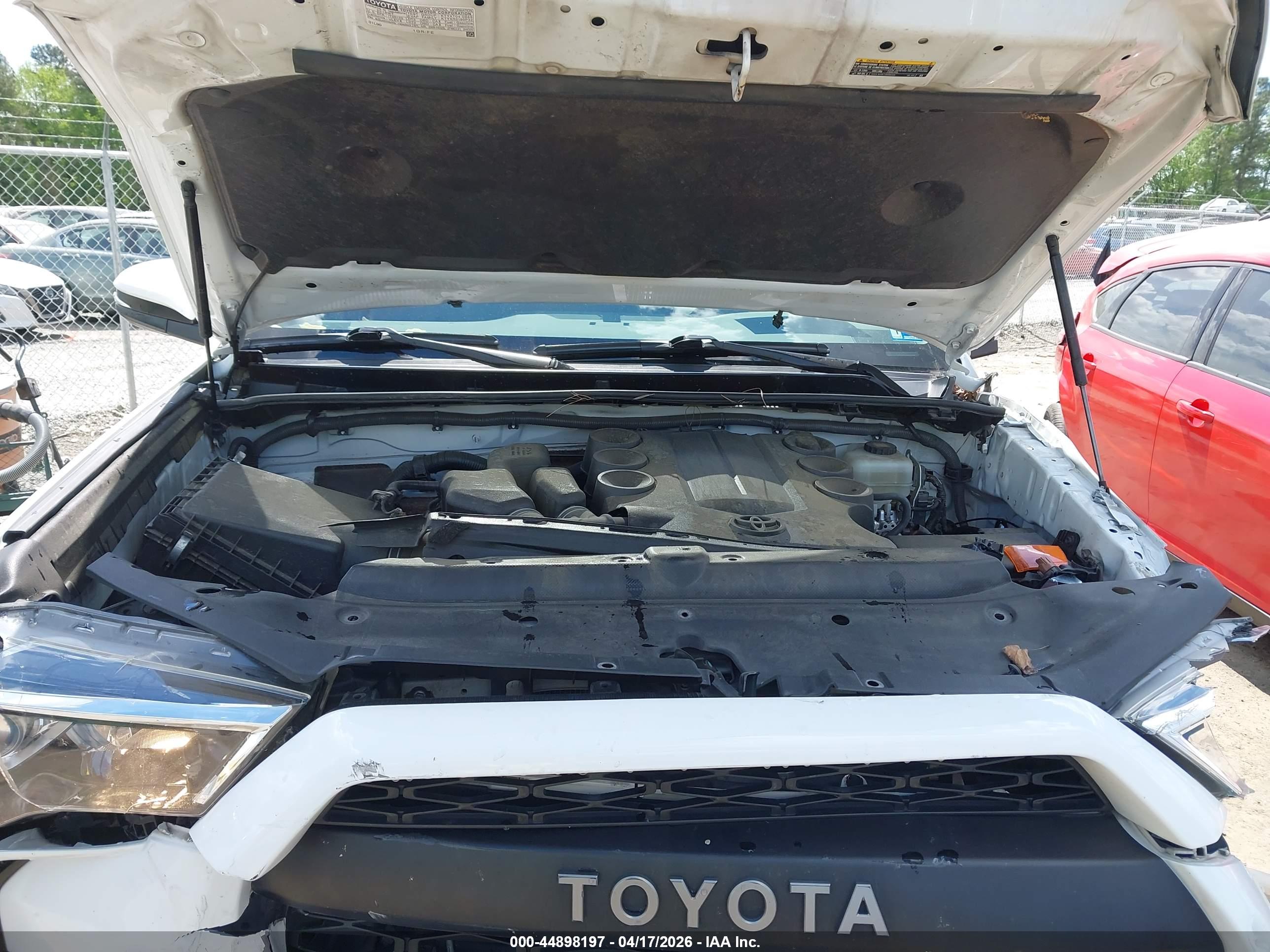 TOYOTA 4RUNNER image 10
