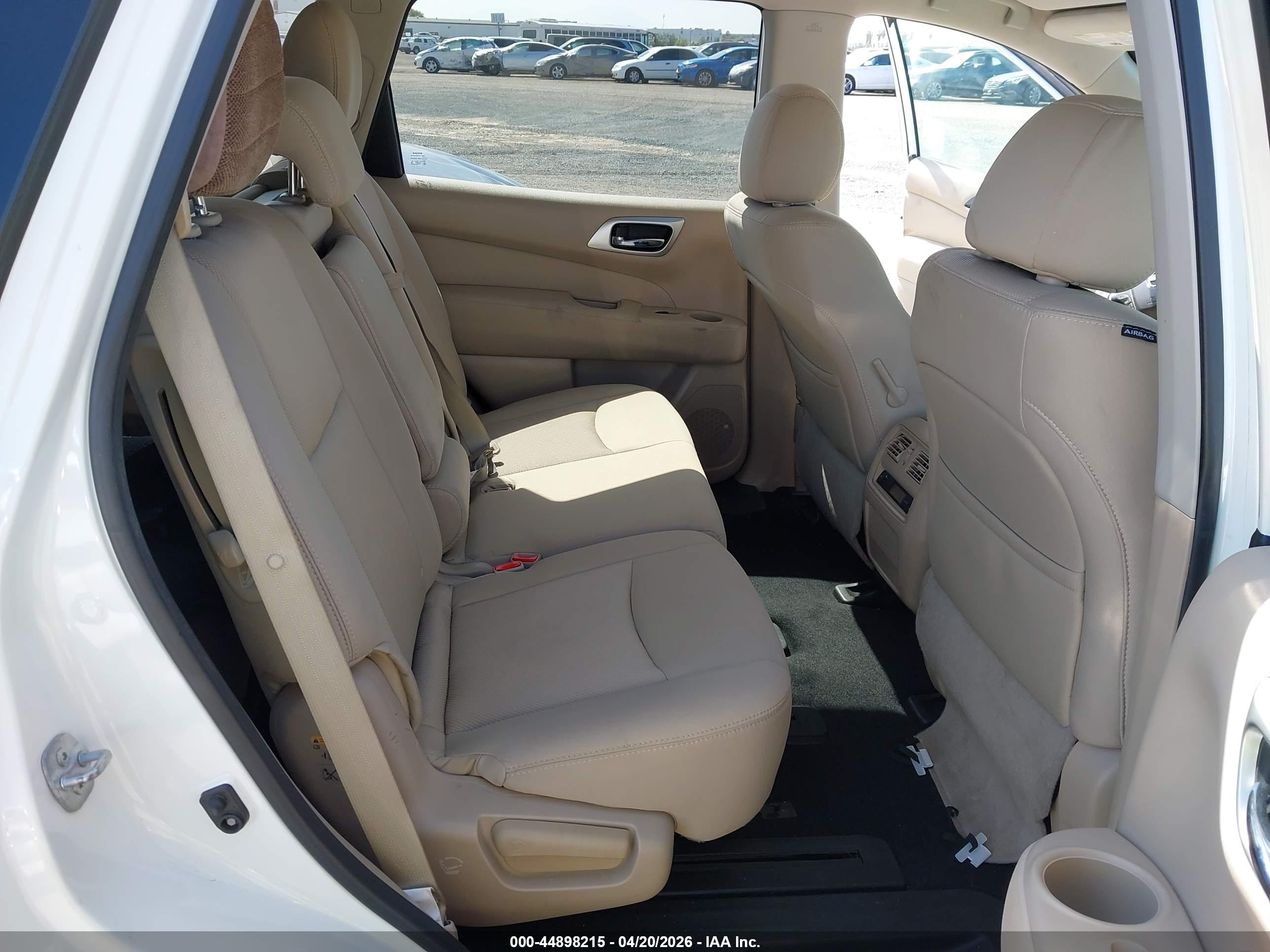 NISSAN PATHFINDER image 8