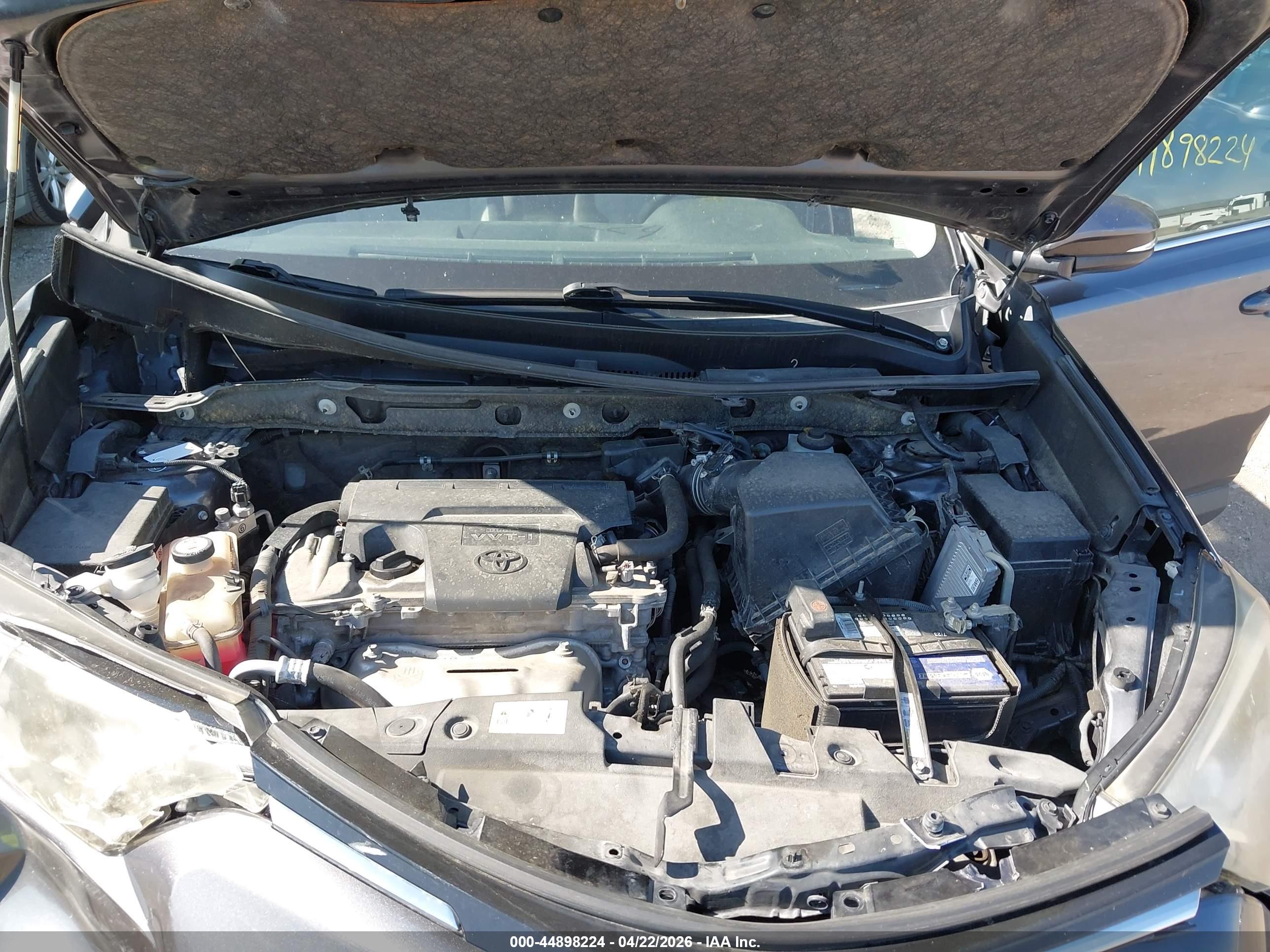 TOYOTA RAV4 image 10