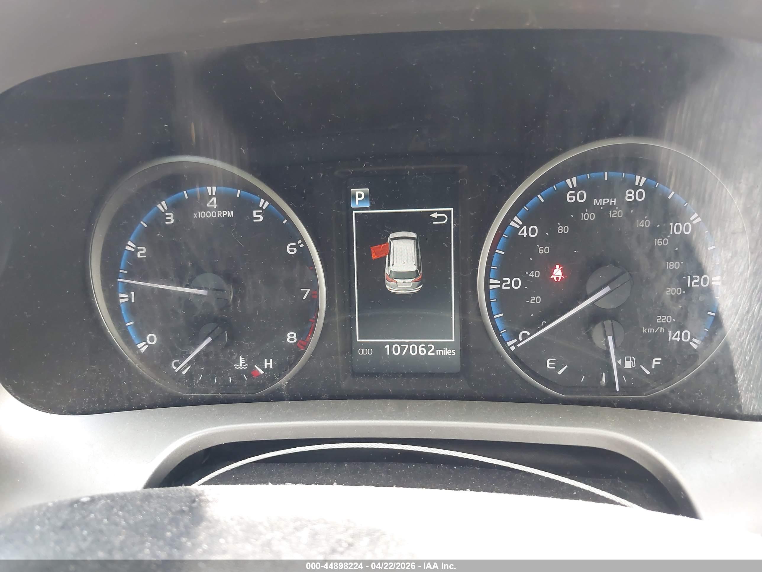 TOYOTA RAV4 image 7