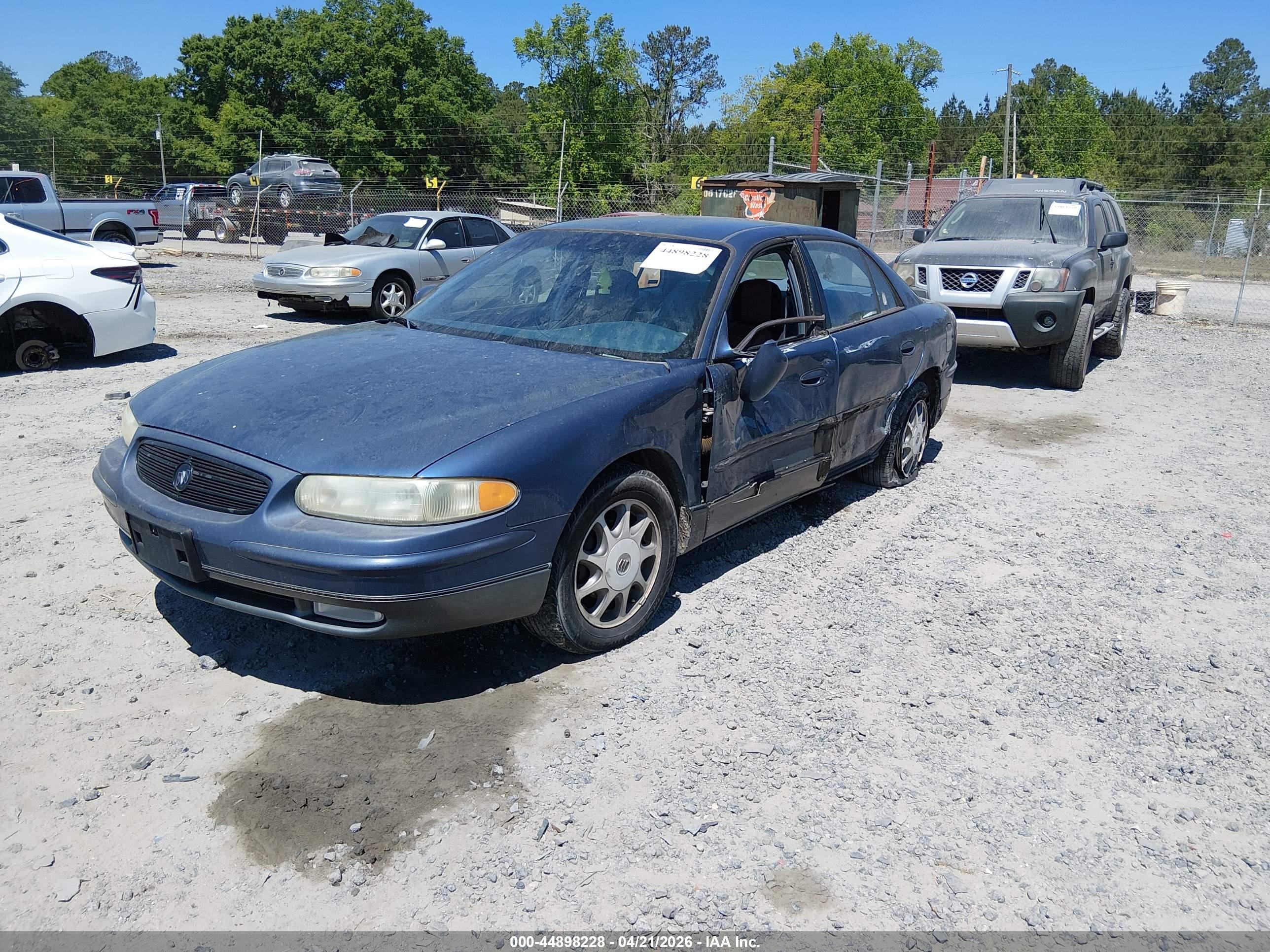 BUICK REGAL image 2
