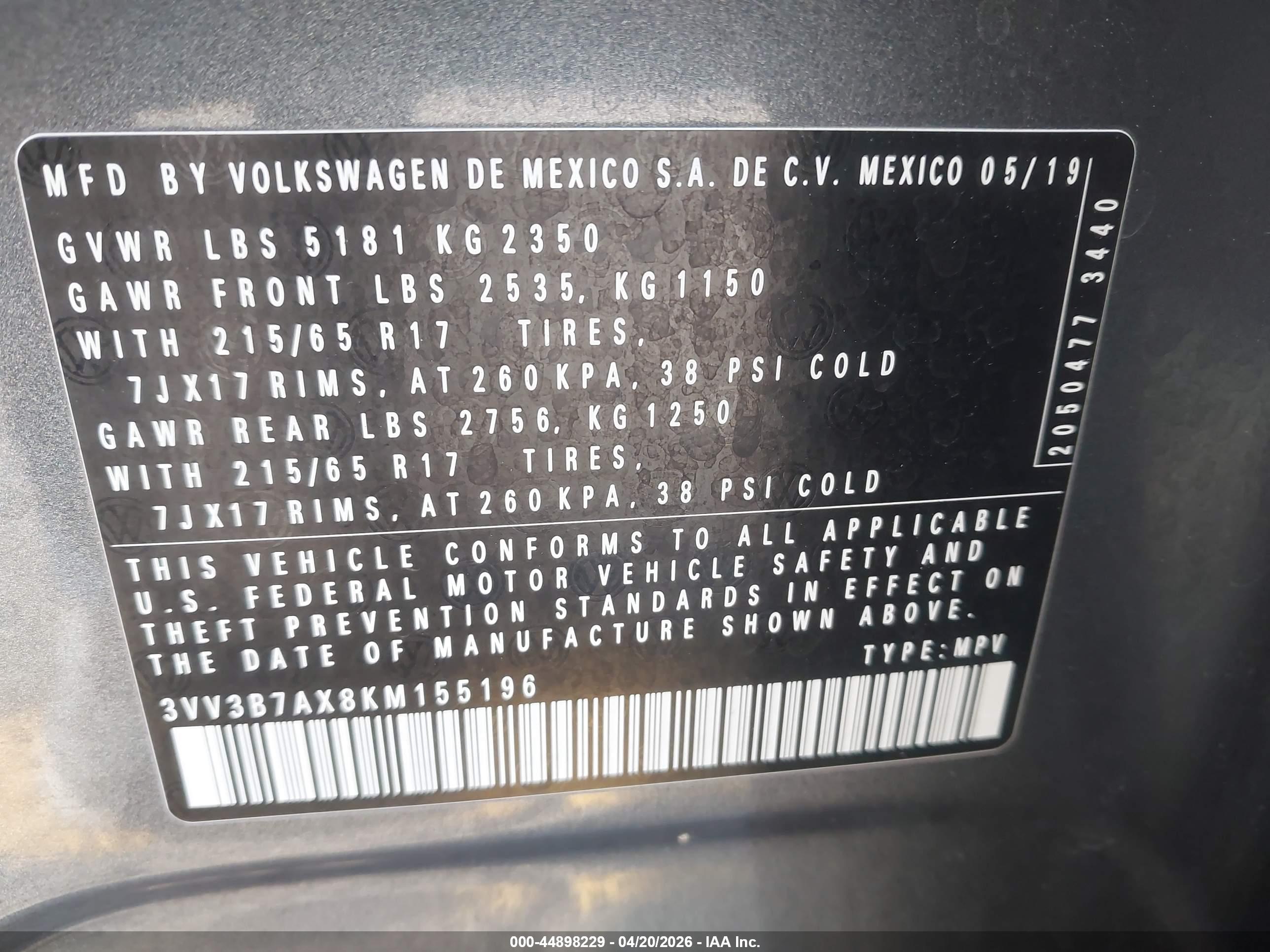 VOLKSWAGEN TIGUAN image 9
