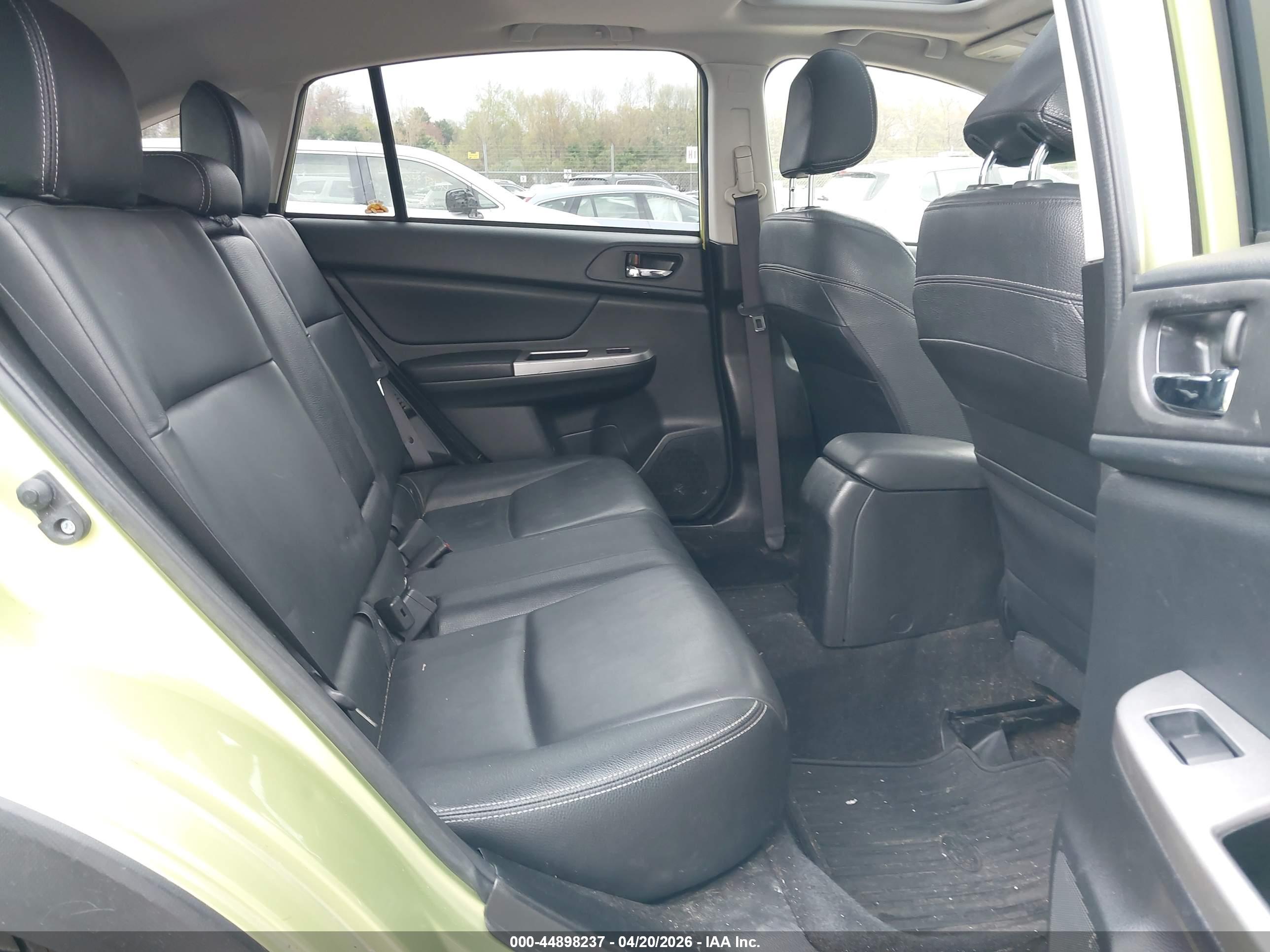SUBARU XV image 8