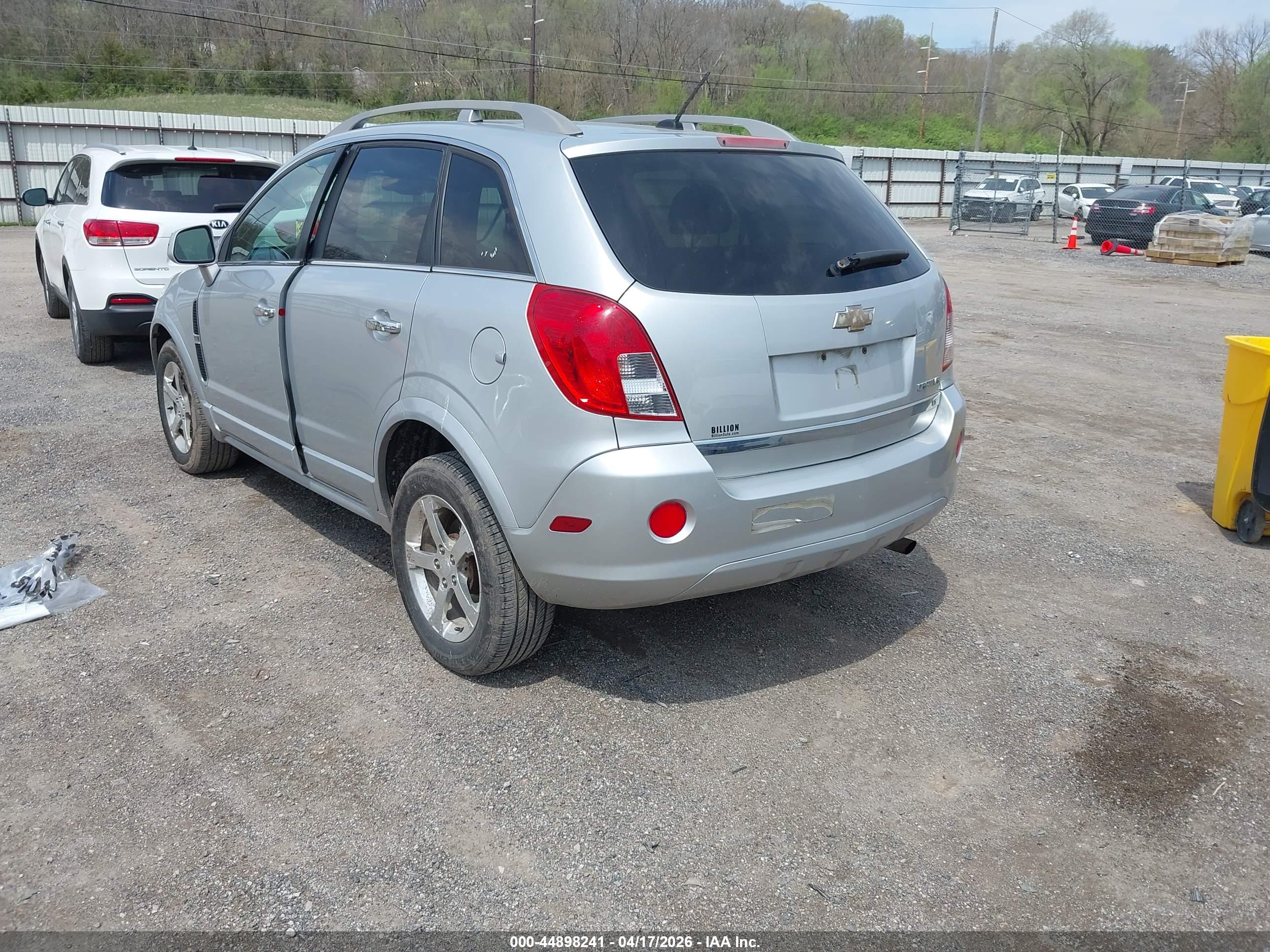 CHEVROLET CAPTIVA image 3