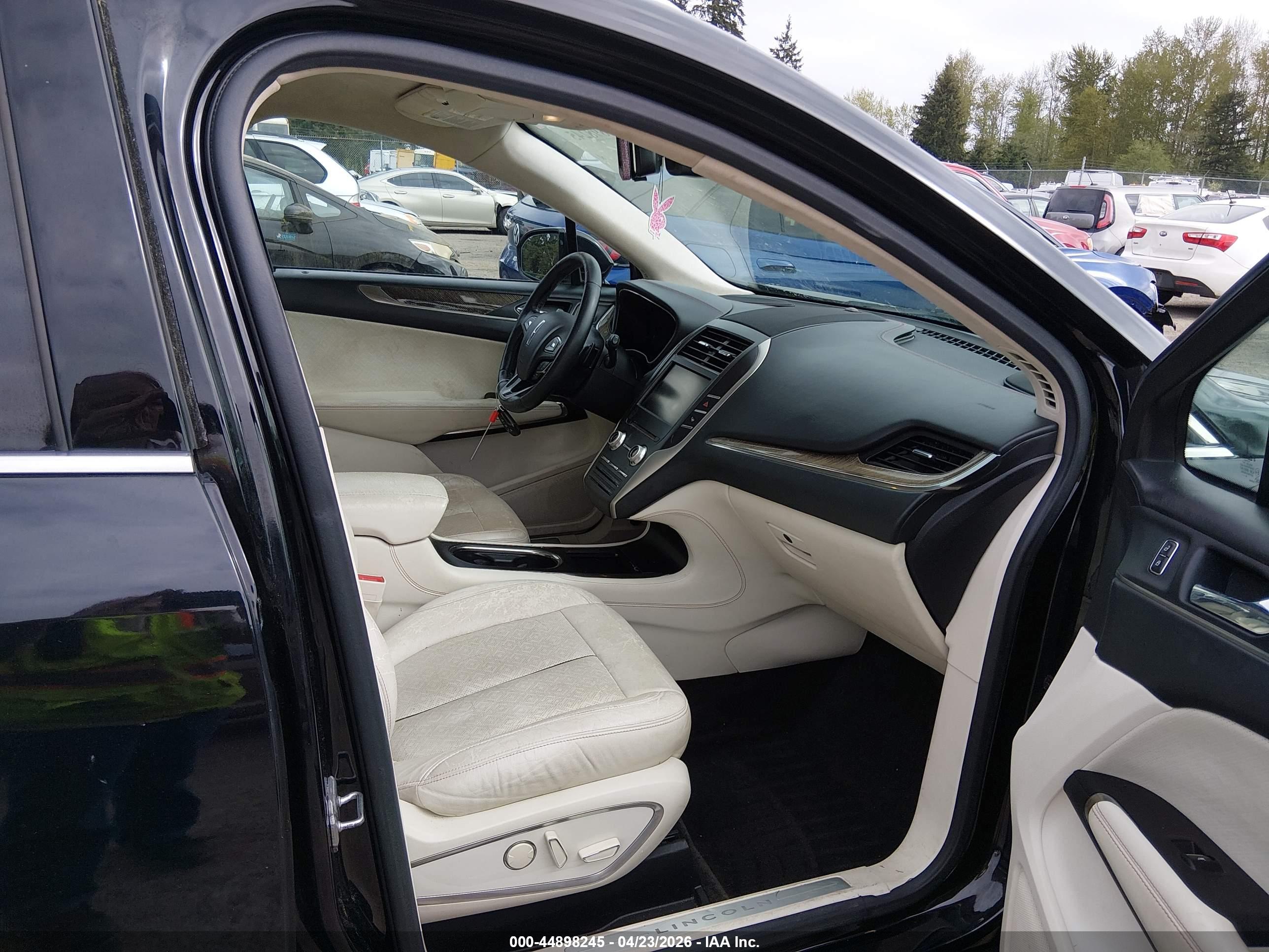 LINCOLN MKC image 5