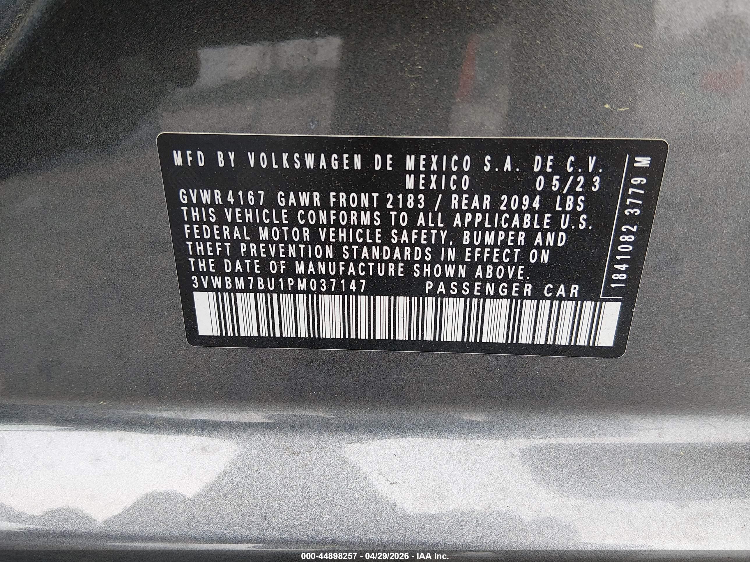 VOLKSWAGEN JETTA image 9