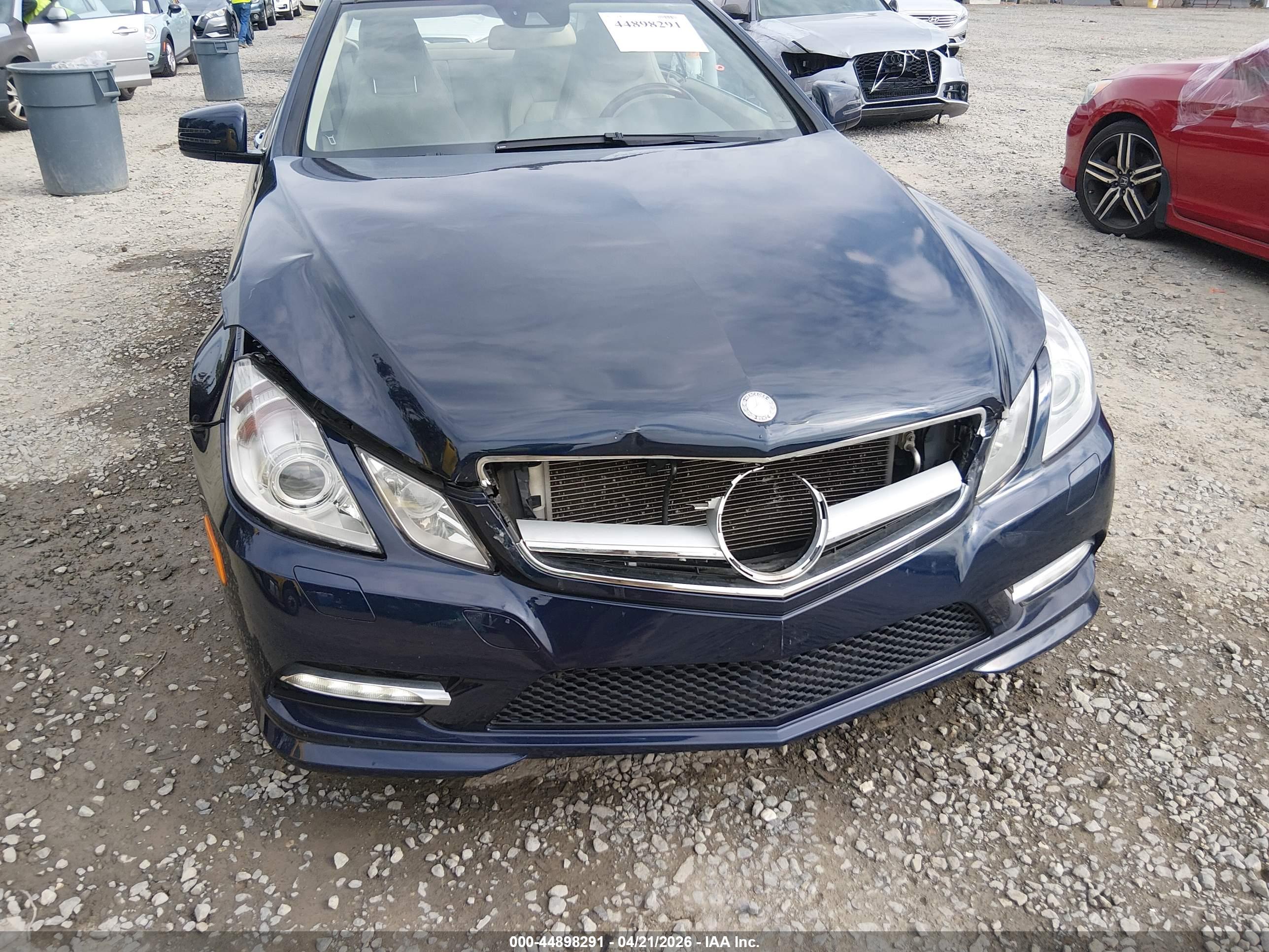 MERCEDES-BENZ E image 6