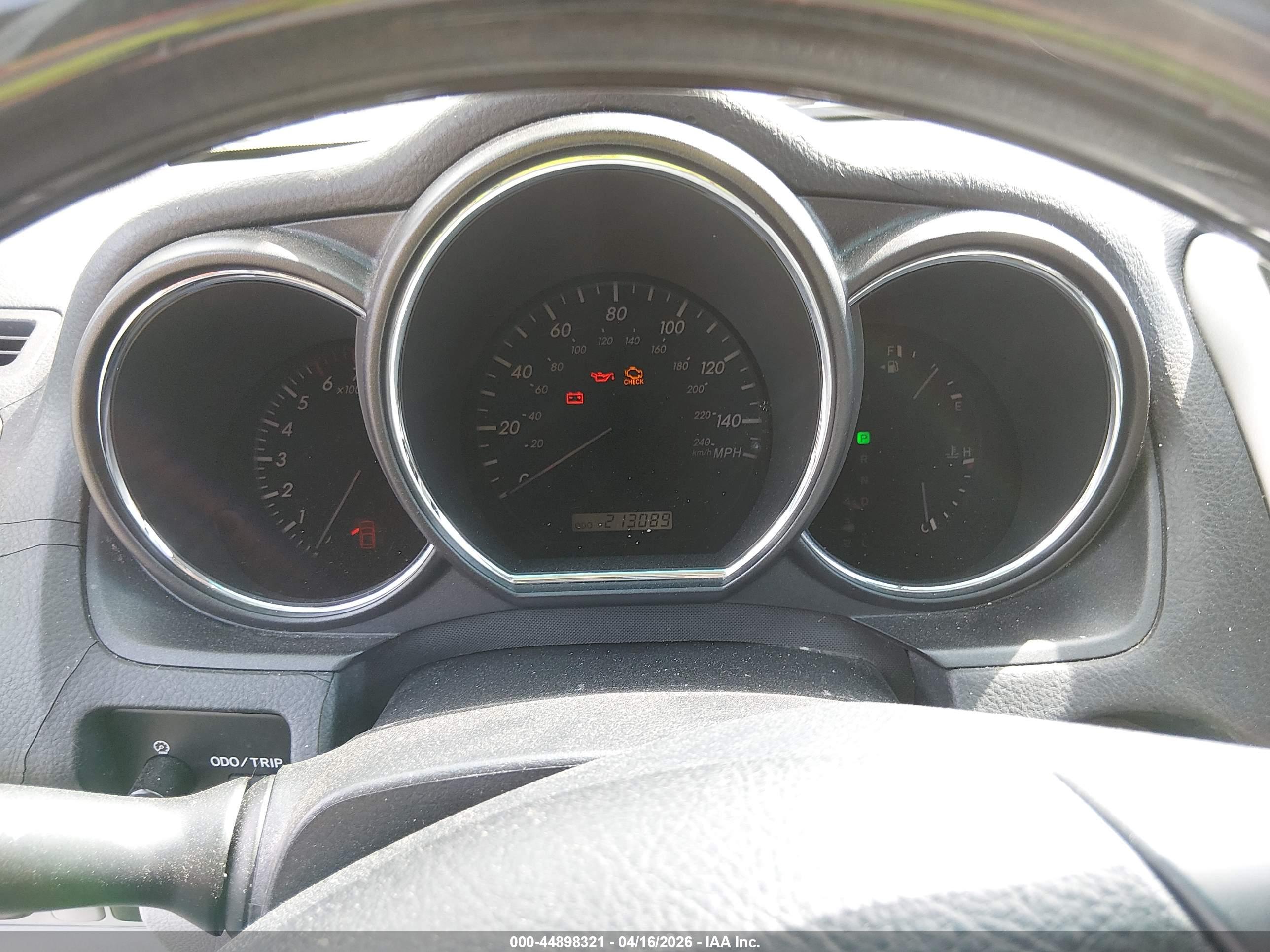 LEXUS RX image 7