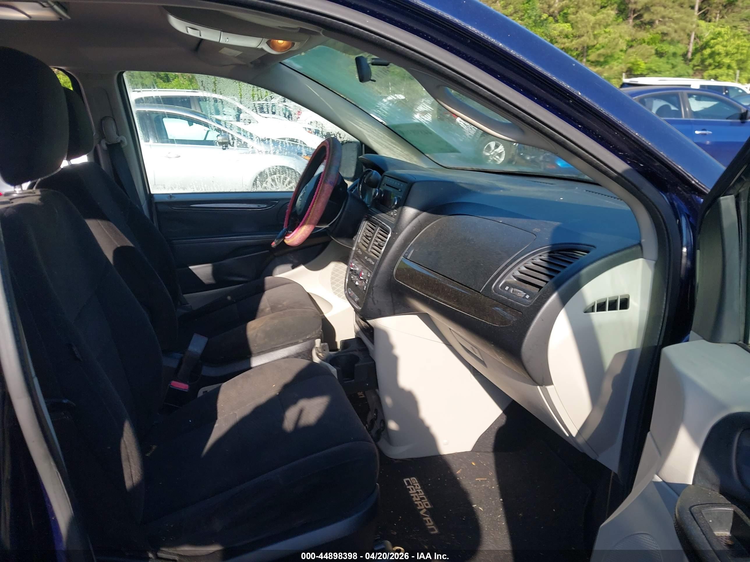 DODGE GRAND image 5