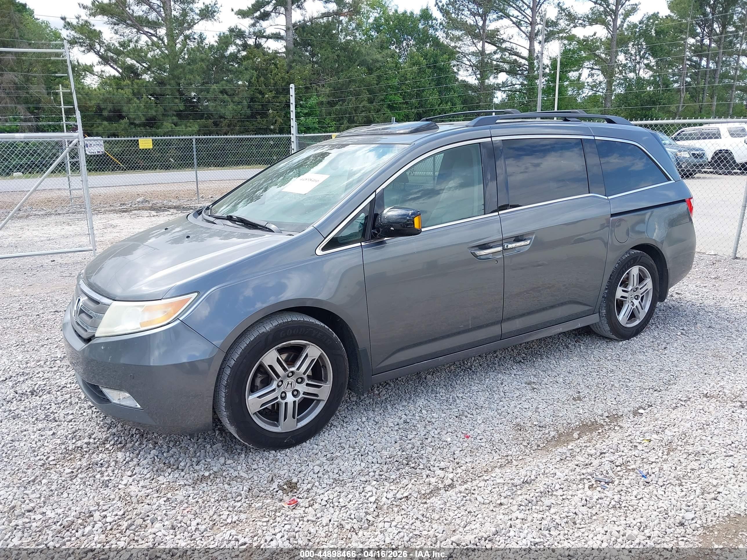 HONDA ODYSSEY image 2