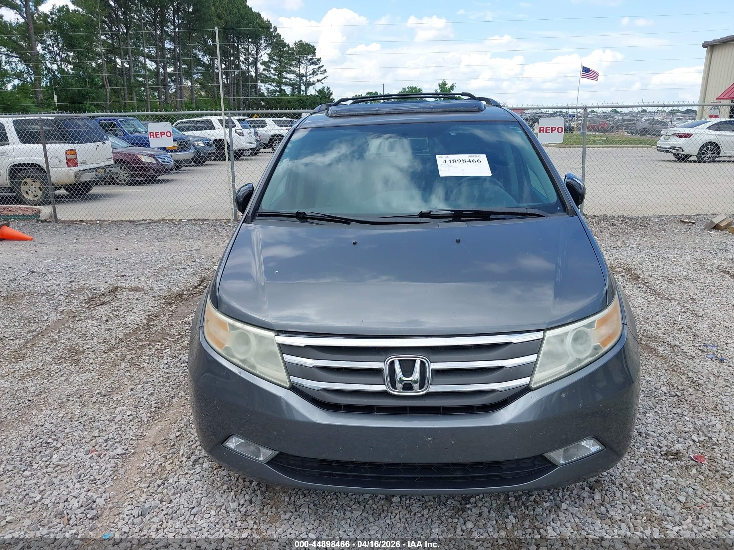 HONDA ODYSSEY image 6