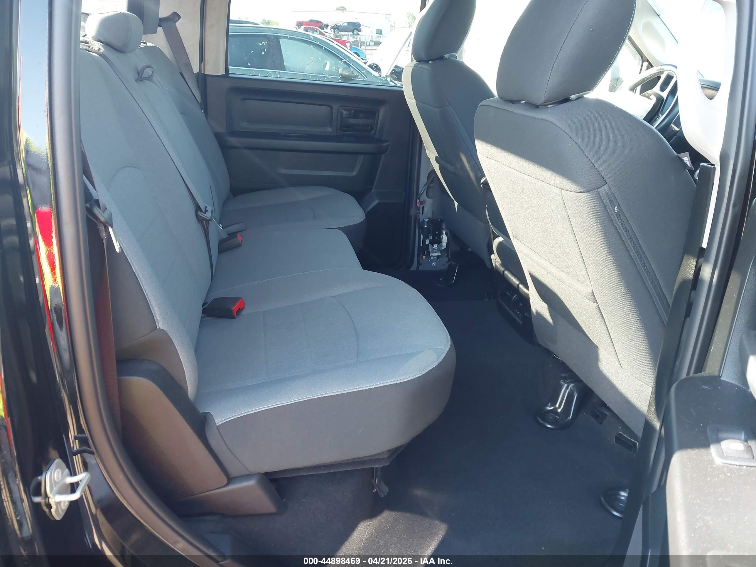 RAM 1500 image 8