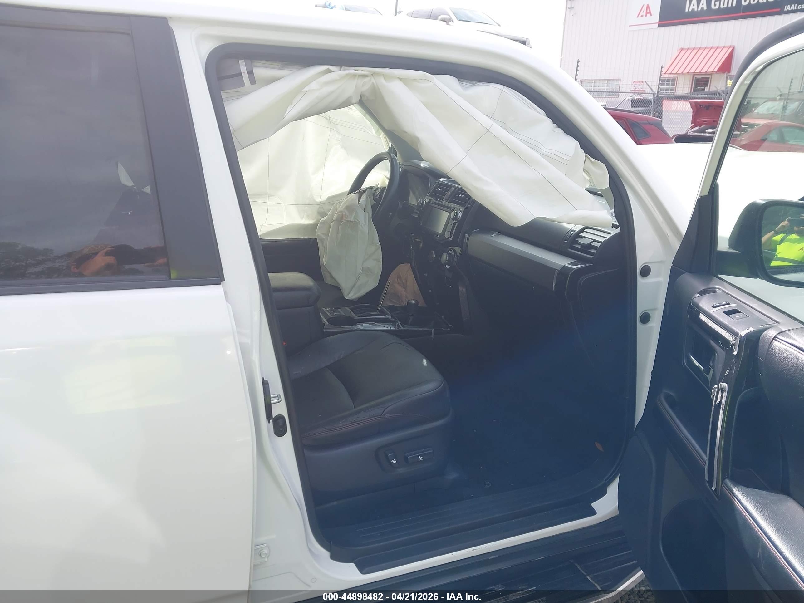 TOYOTA 4RUNNER image 5