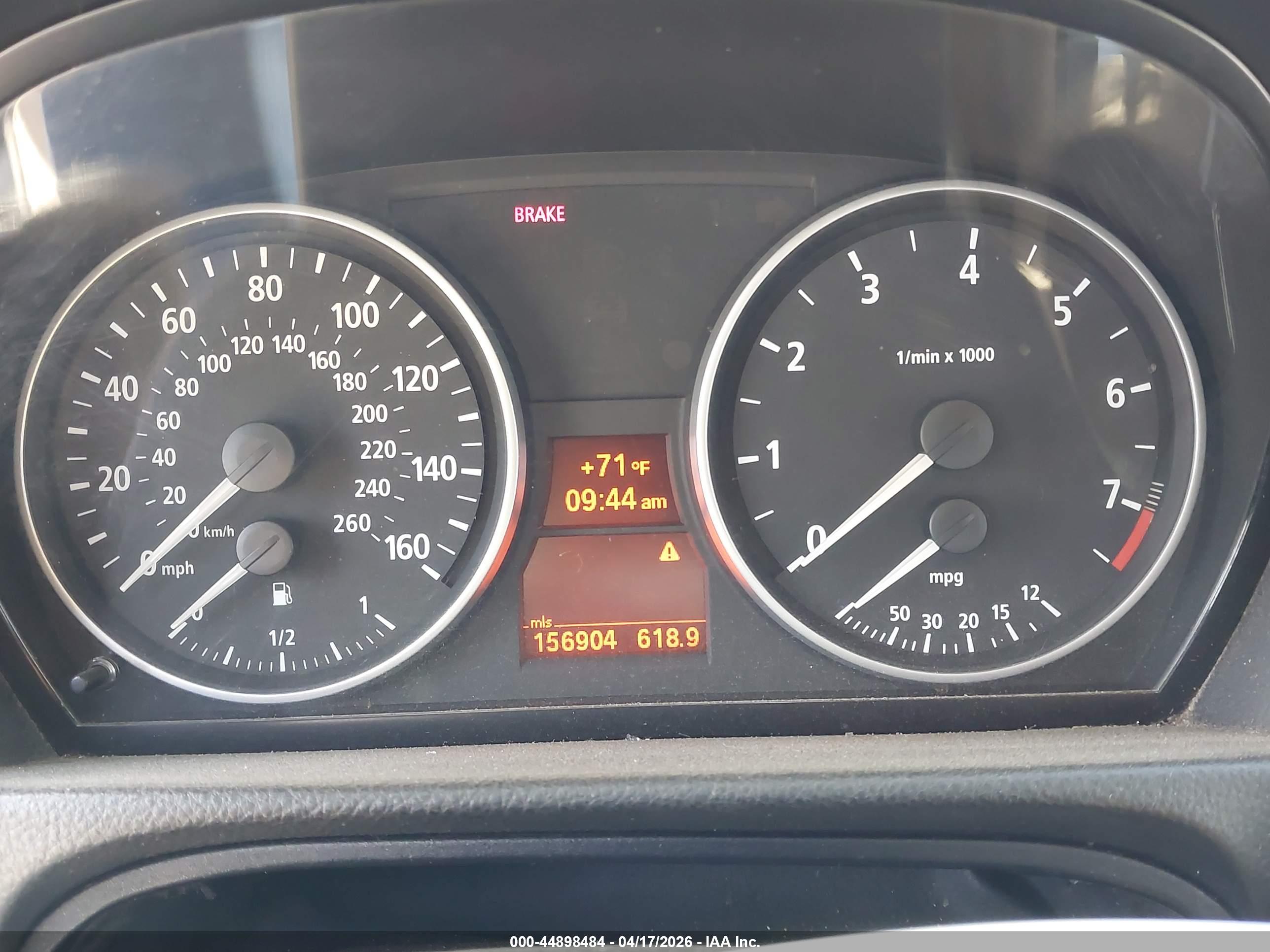 BMW 328I image 7