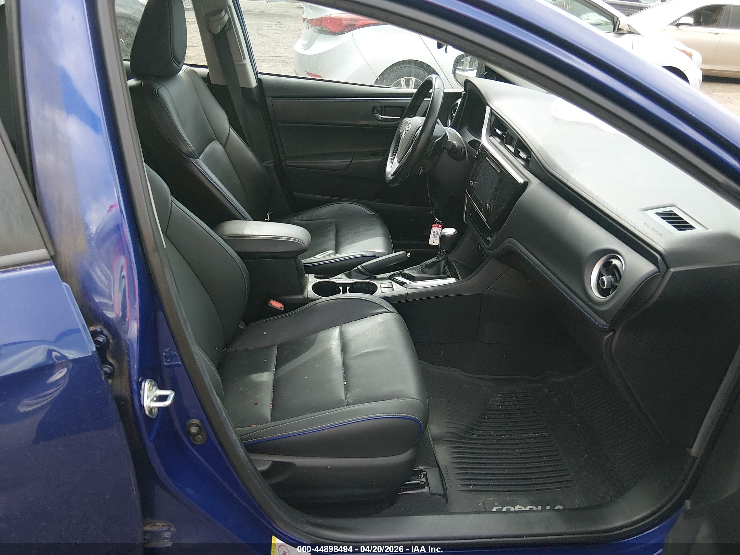 TOYOTA COROLLA image 5
