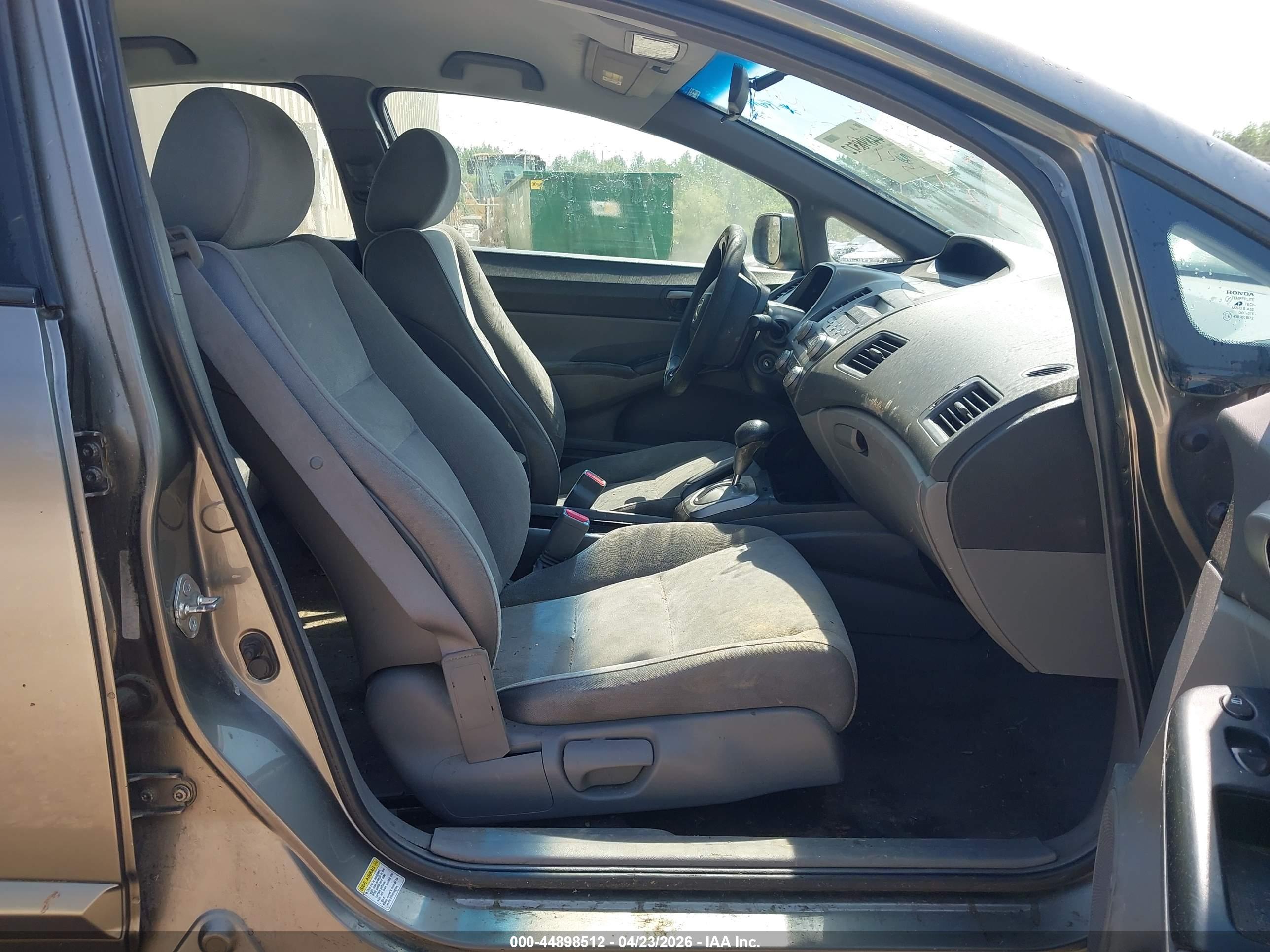 HONDA CIVIC image 5