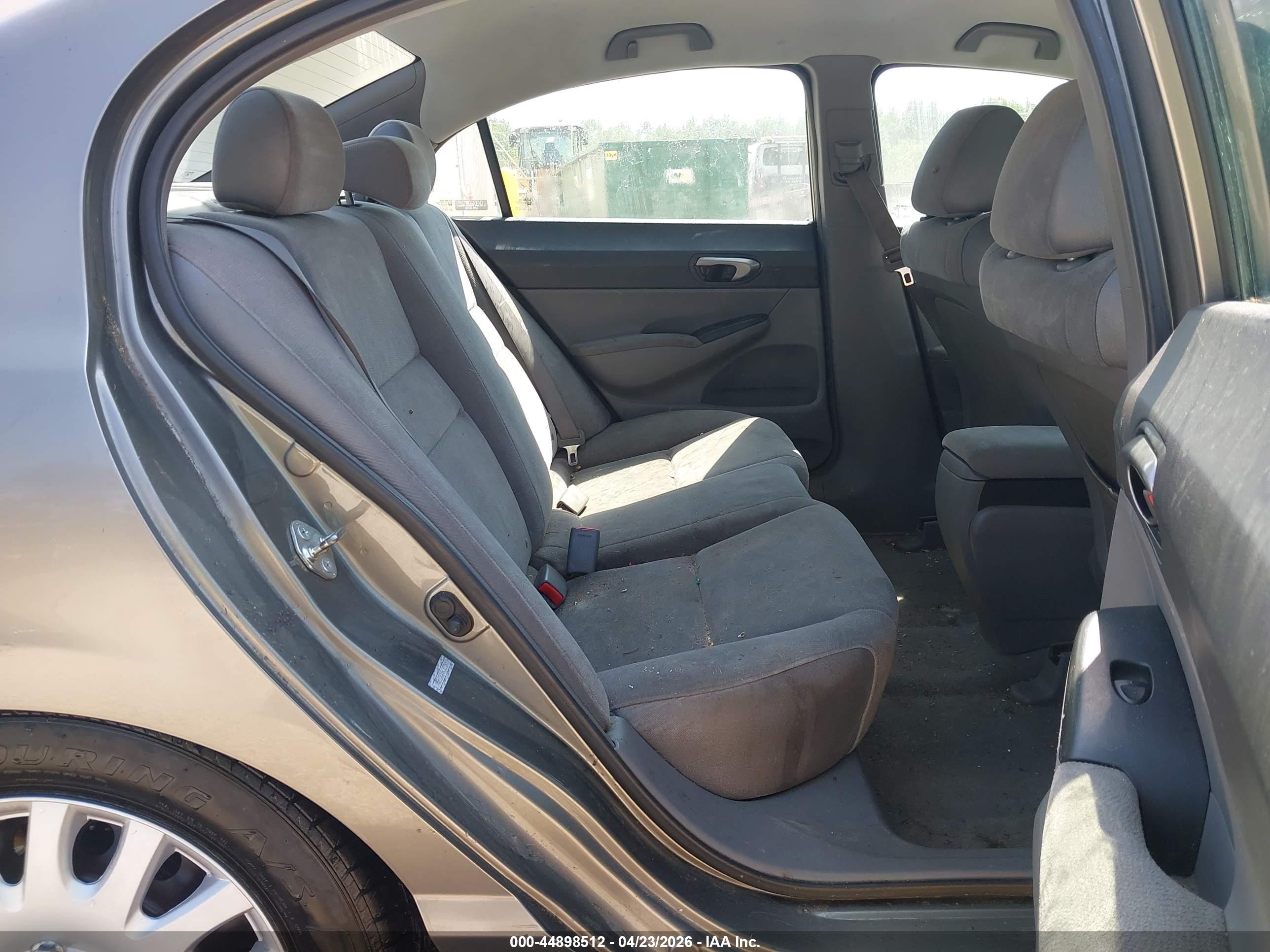 HONDA CIVIC image 8