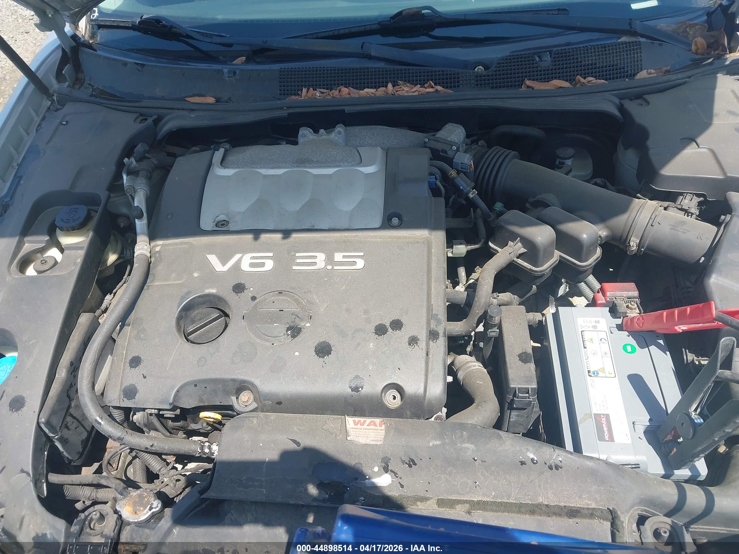 NISSAN MAXIMA image 10