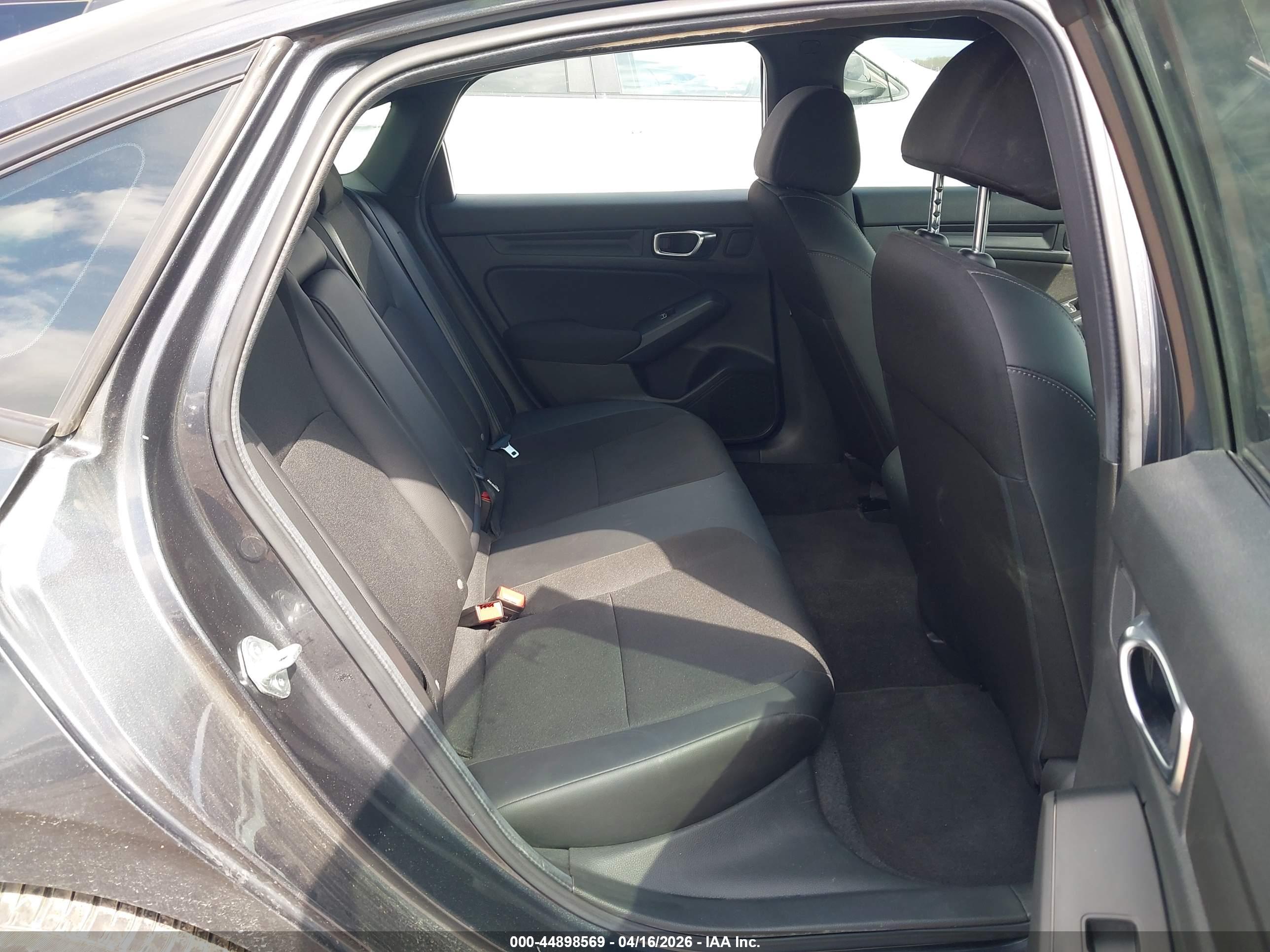 HONDA CIVIC image 8