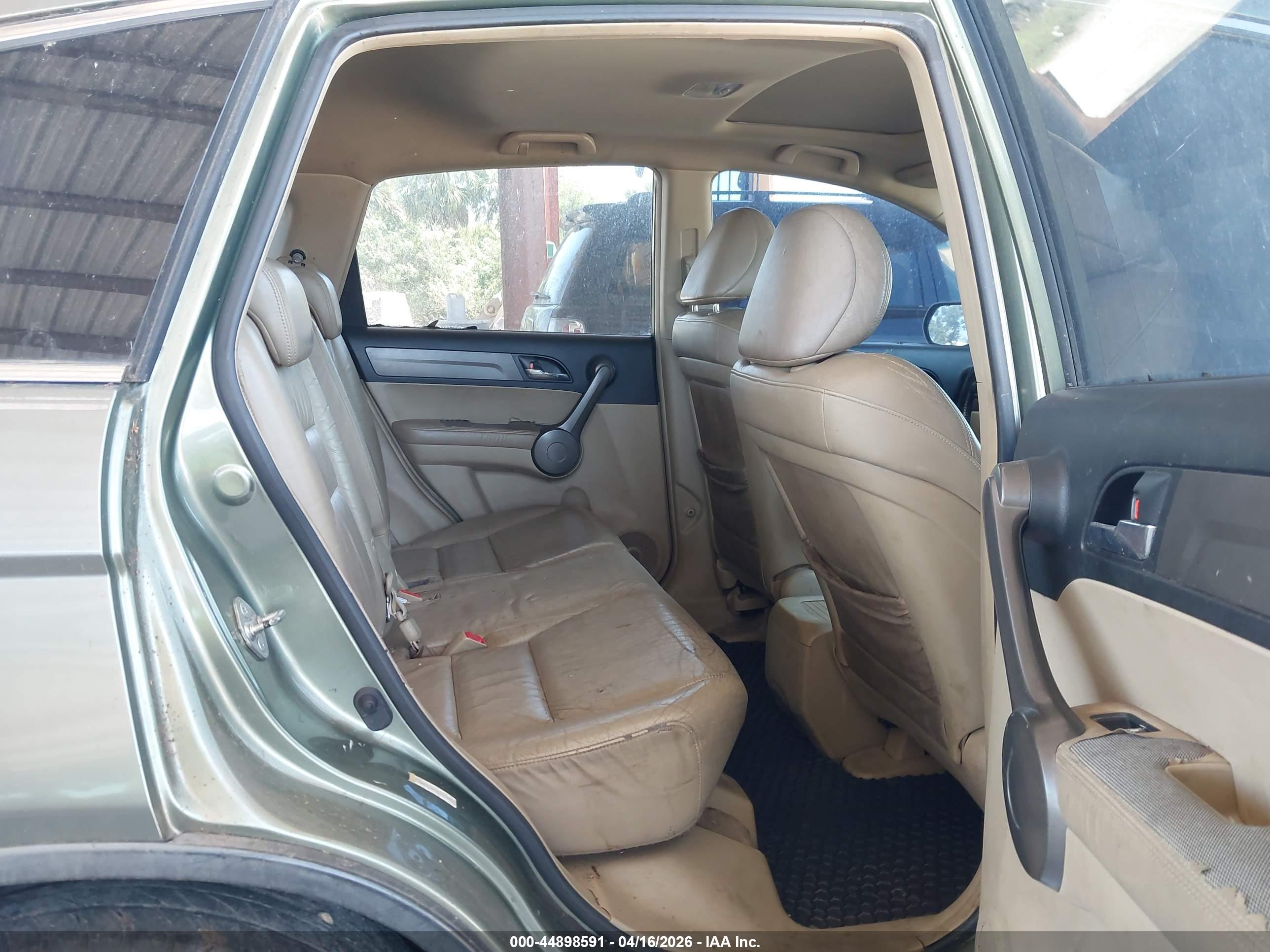 HONDA CR-V image 8