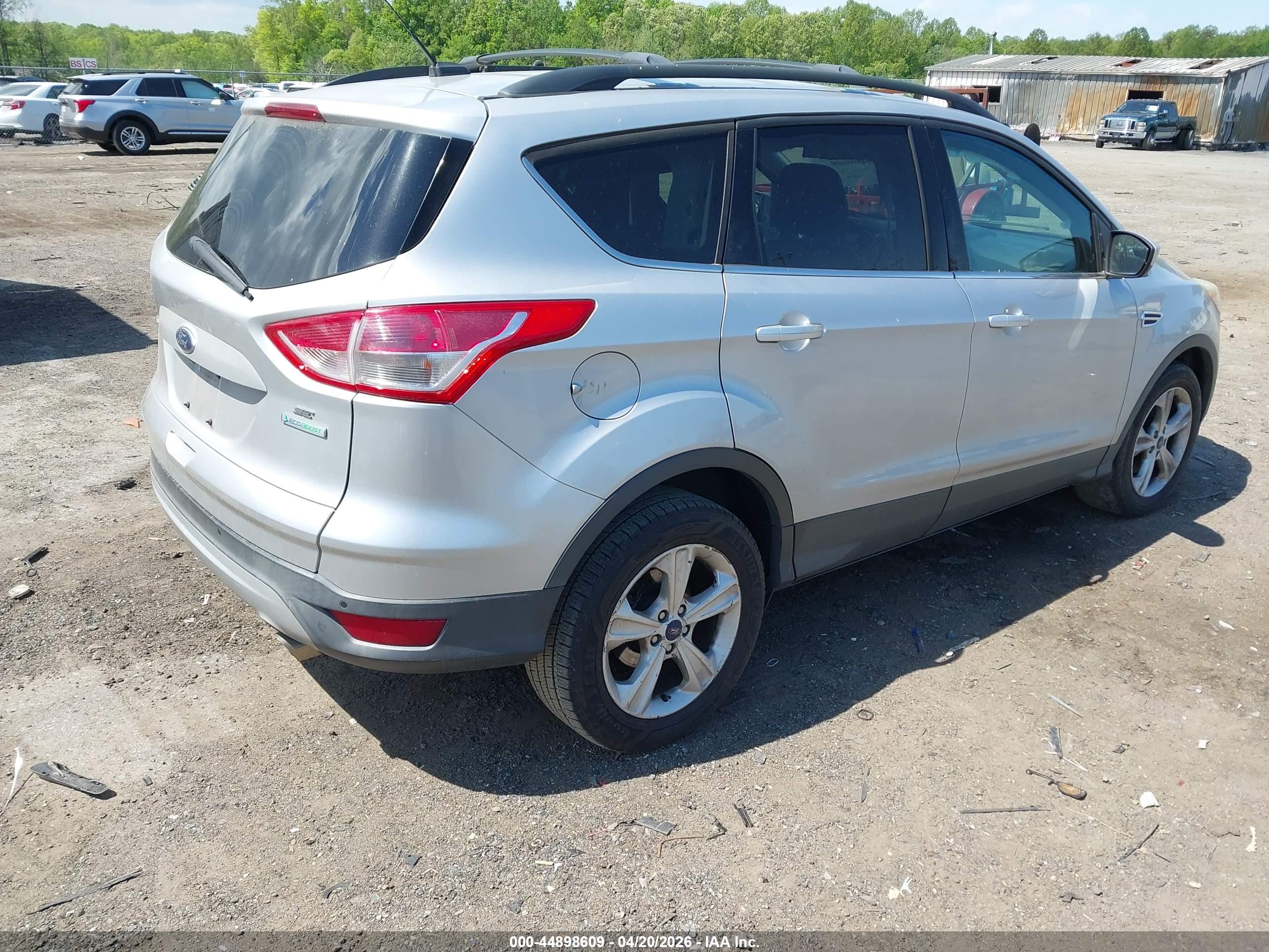 FORD ESCAPE image 4