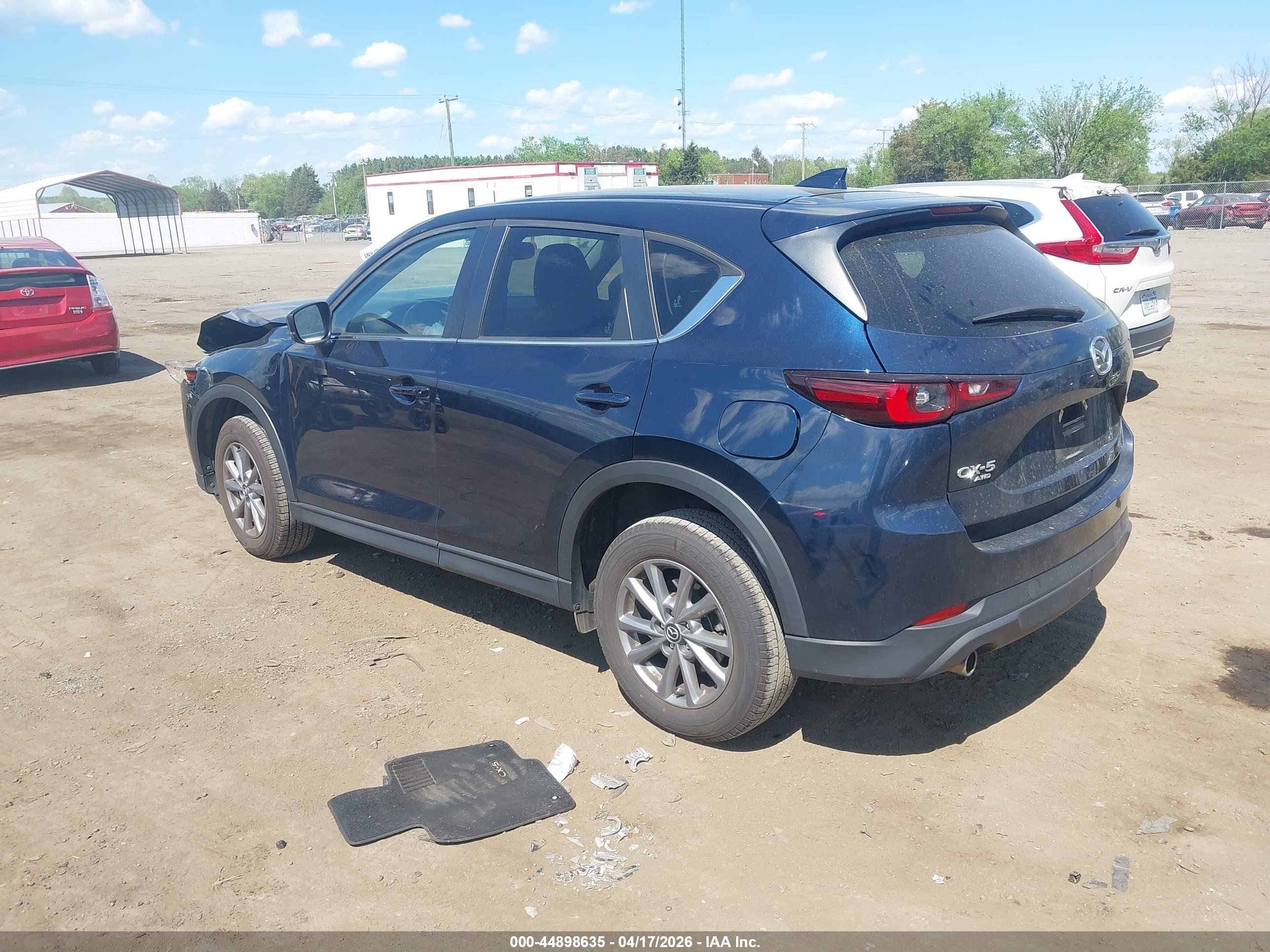 MAZDA CX-5 image 3