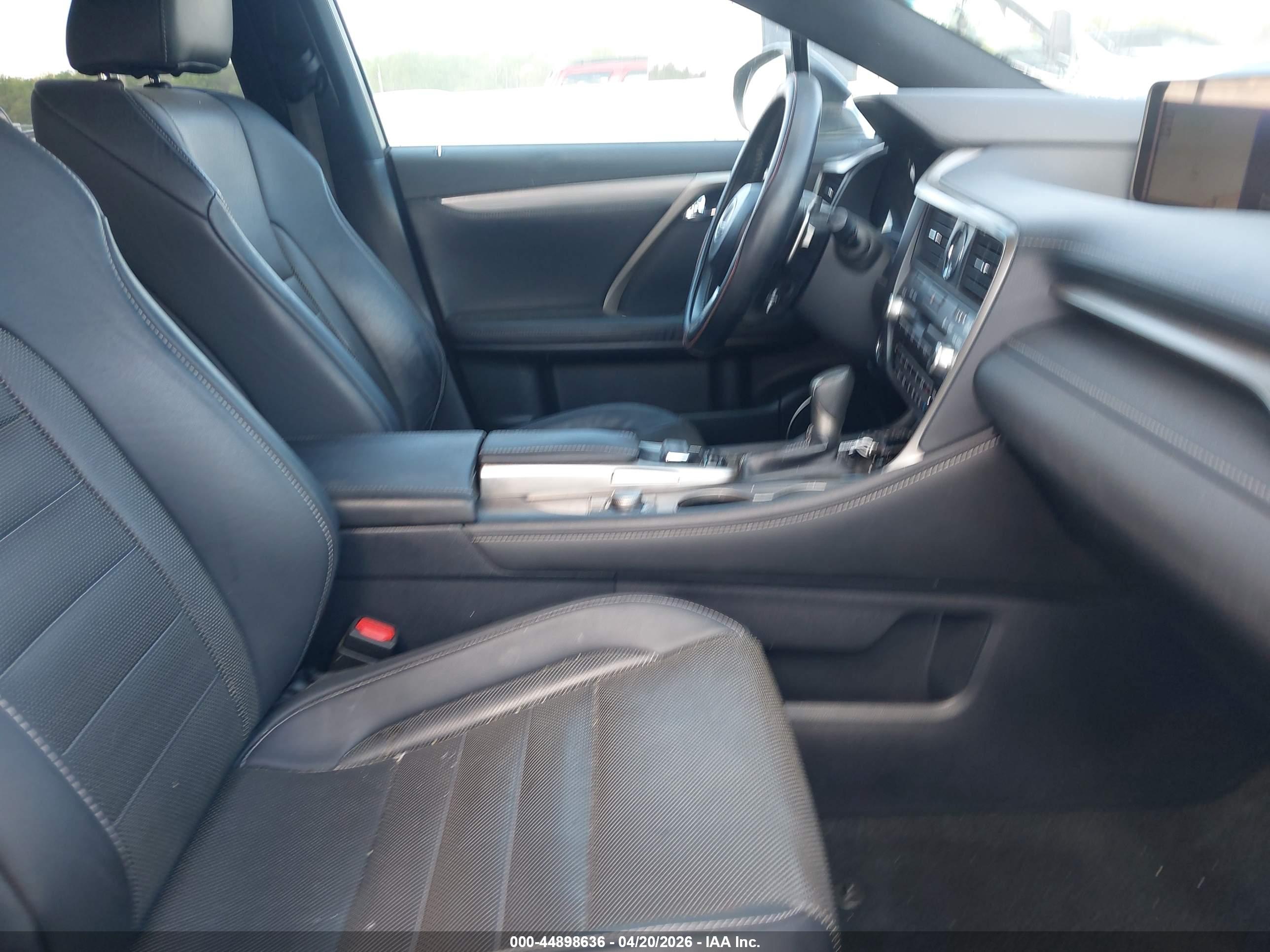 LEXUS RX image 5