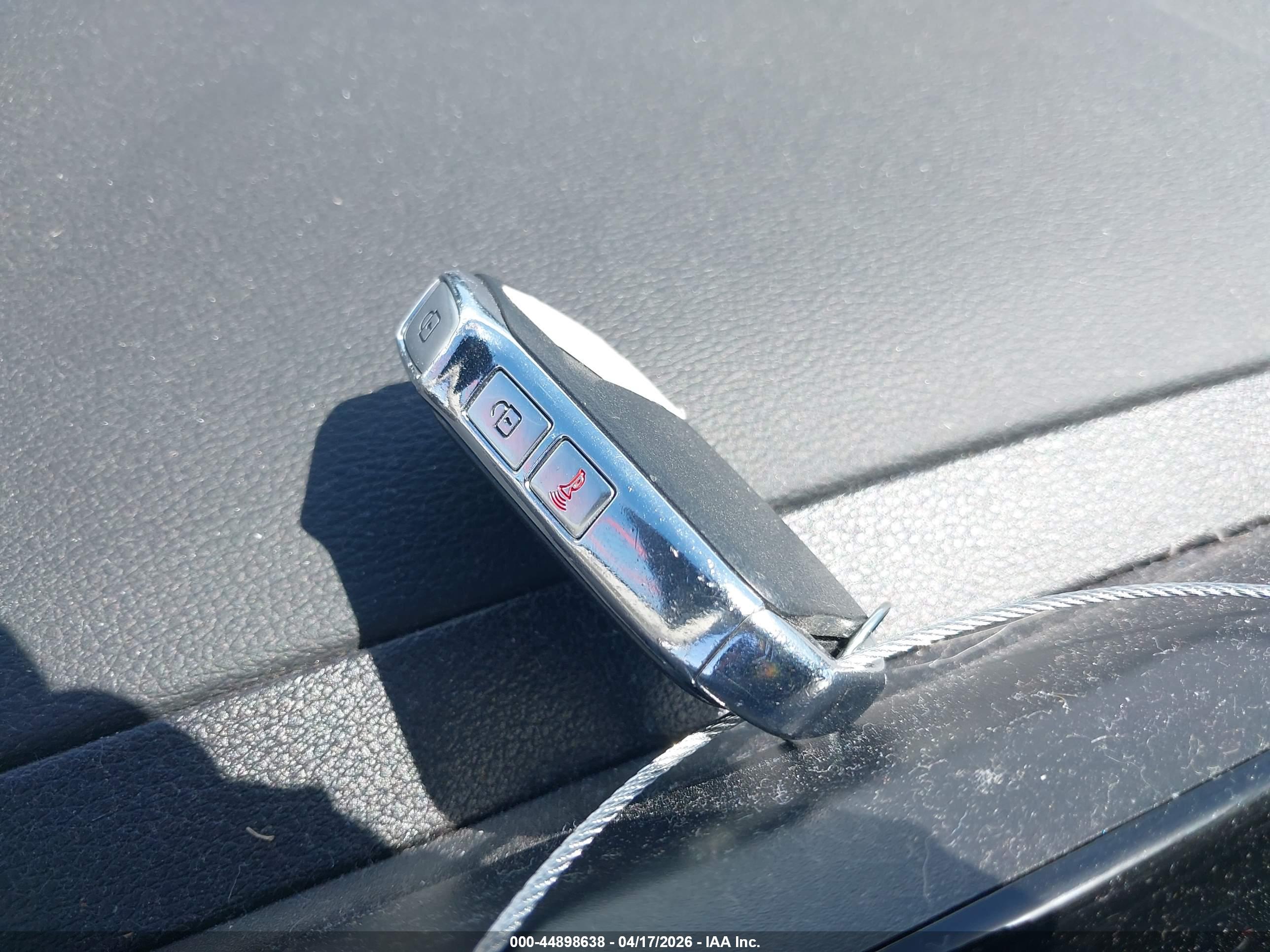 KIA SPORTAGE image 11