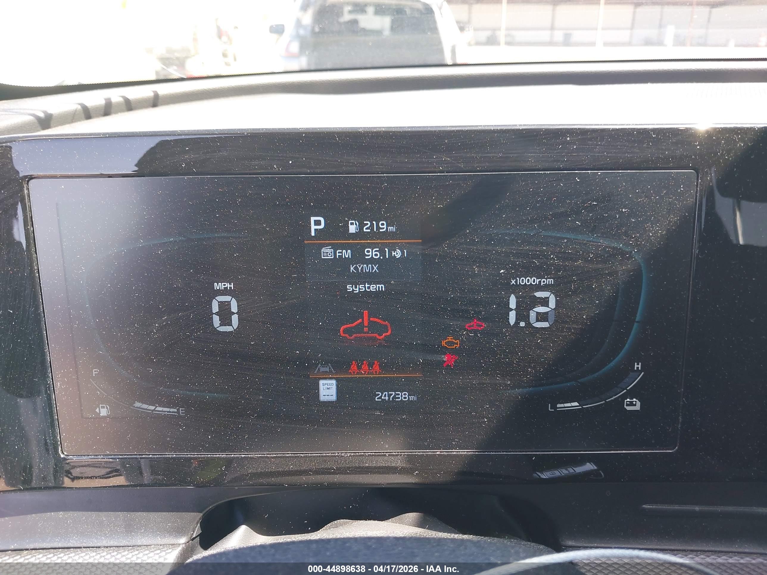 KIA SPORTAGE image 7