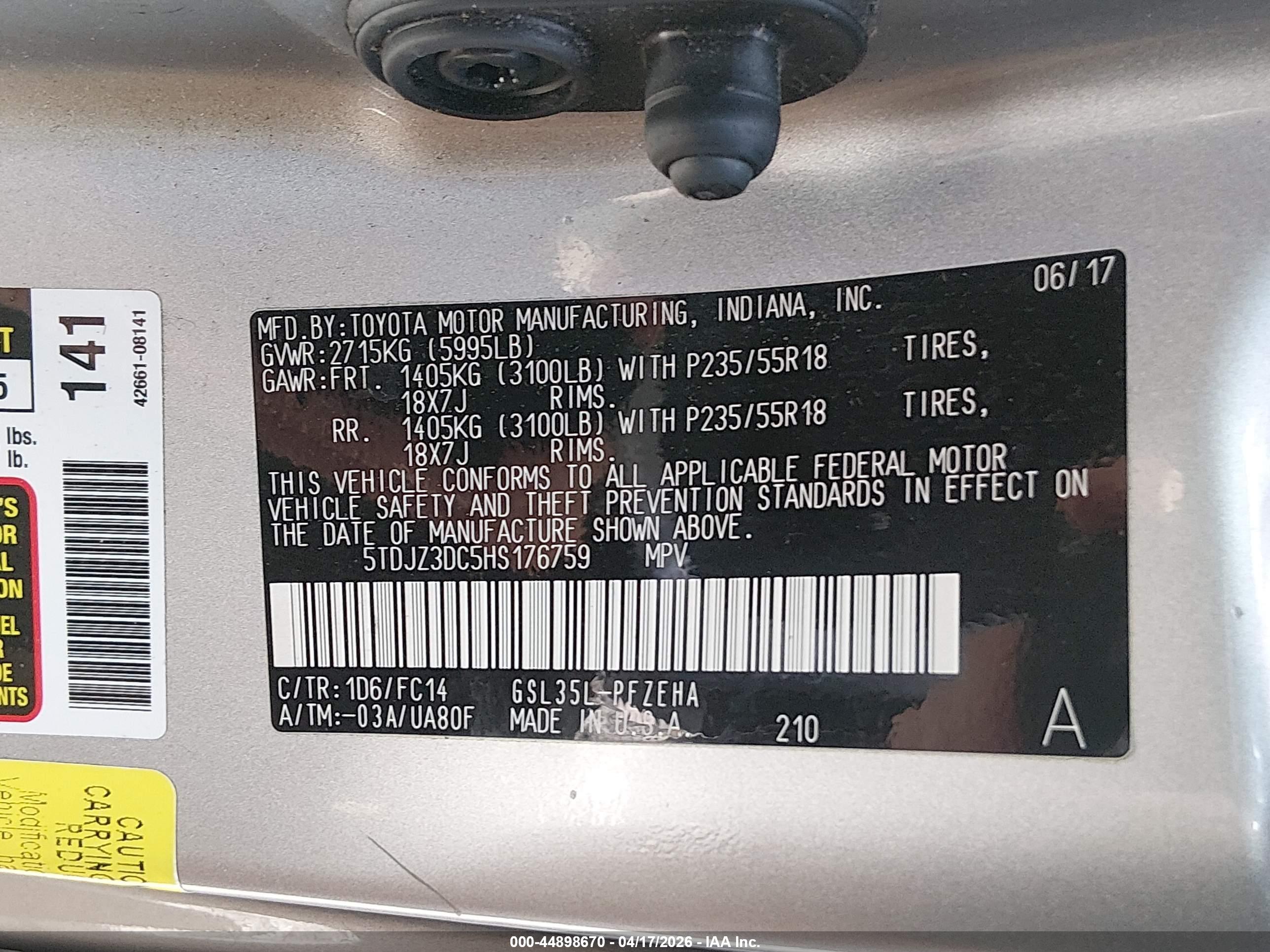 TOYOTA SIENNA image 9
