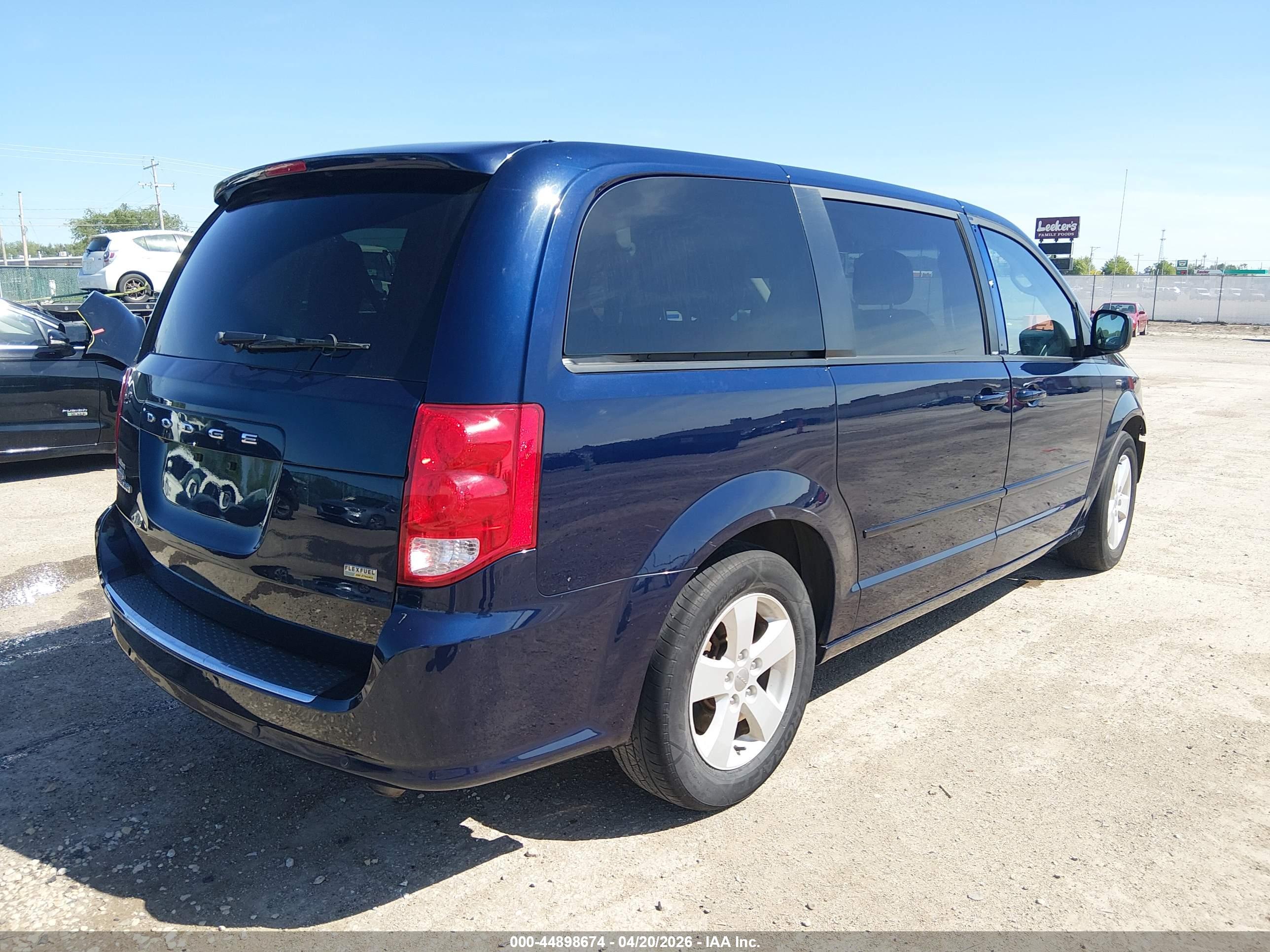 DODGE GRAND image 4