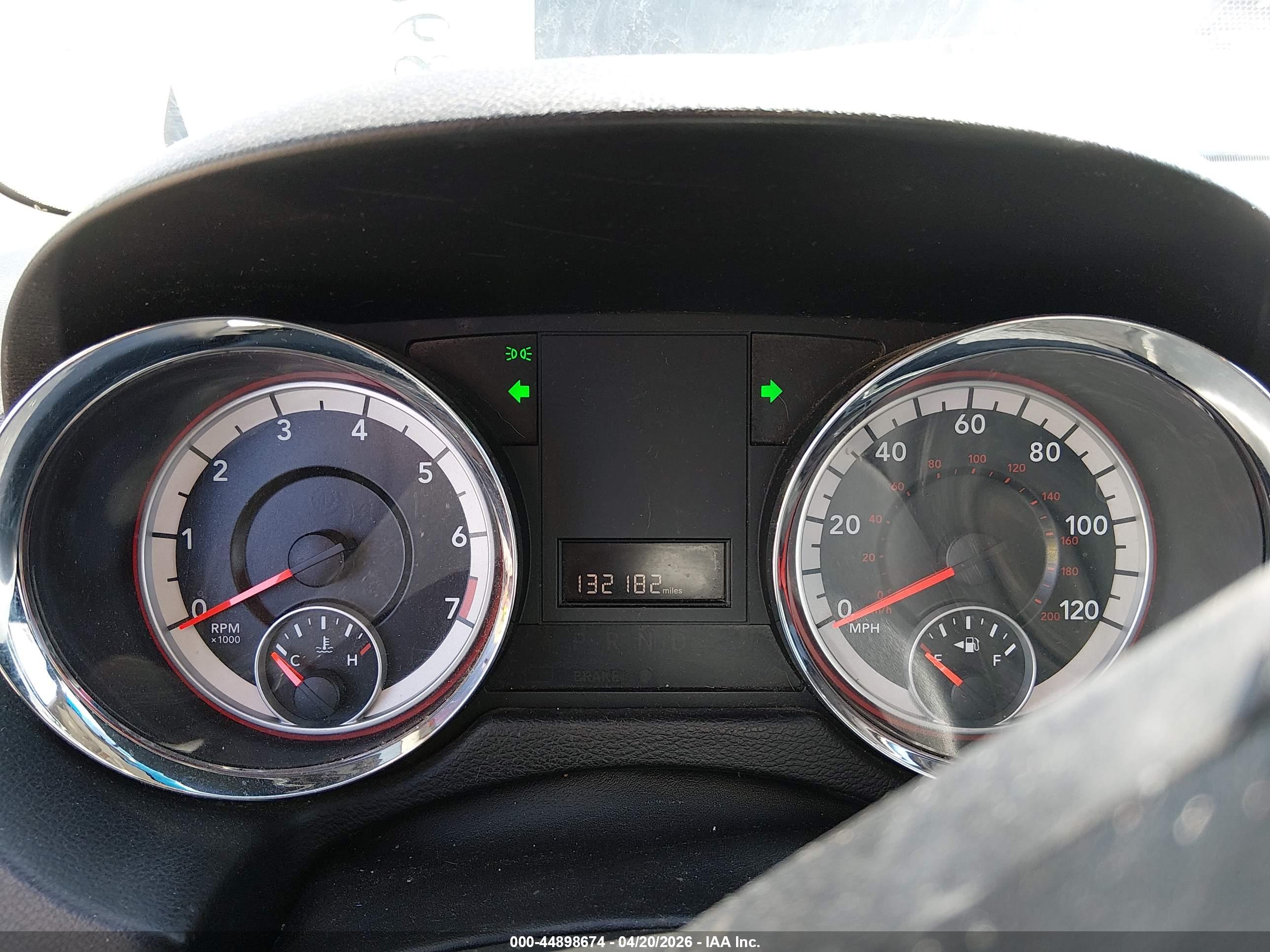 DODGE GRAND image 7