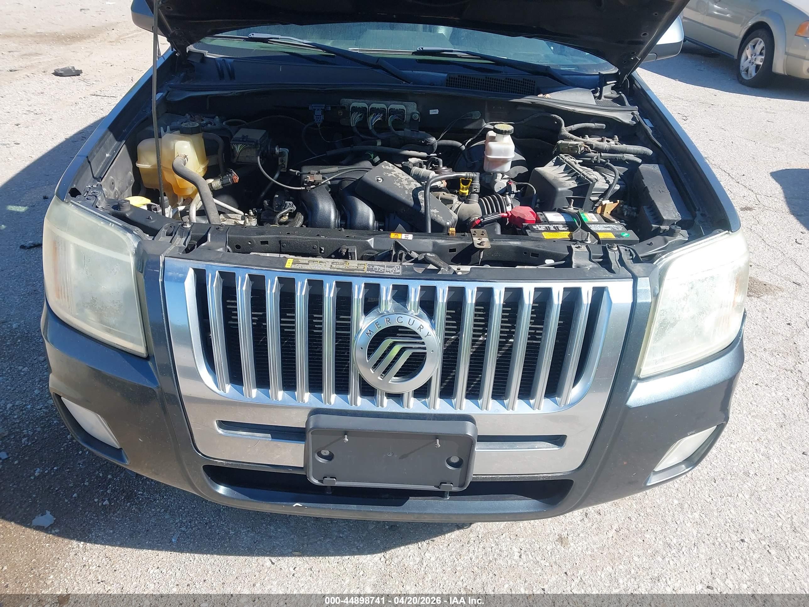 MERCURY MARINER image 10