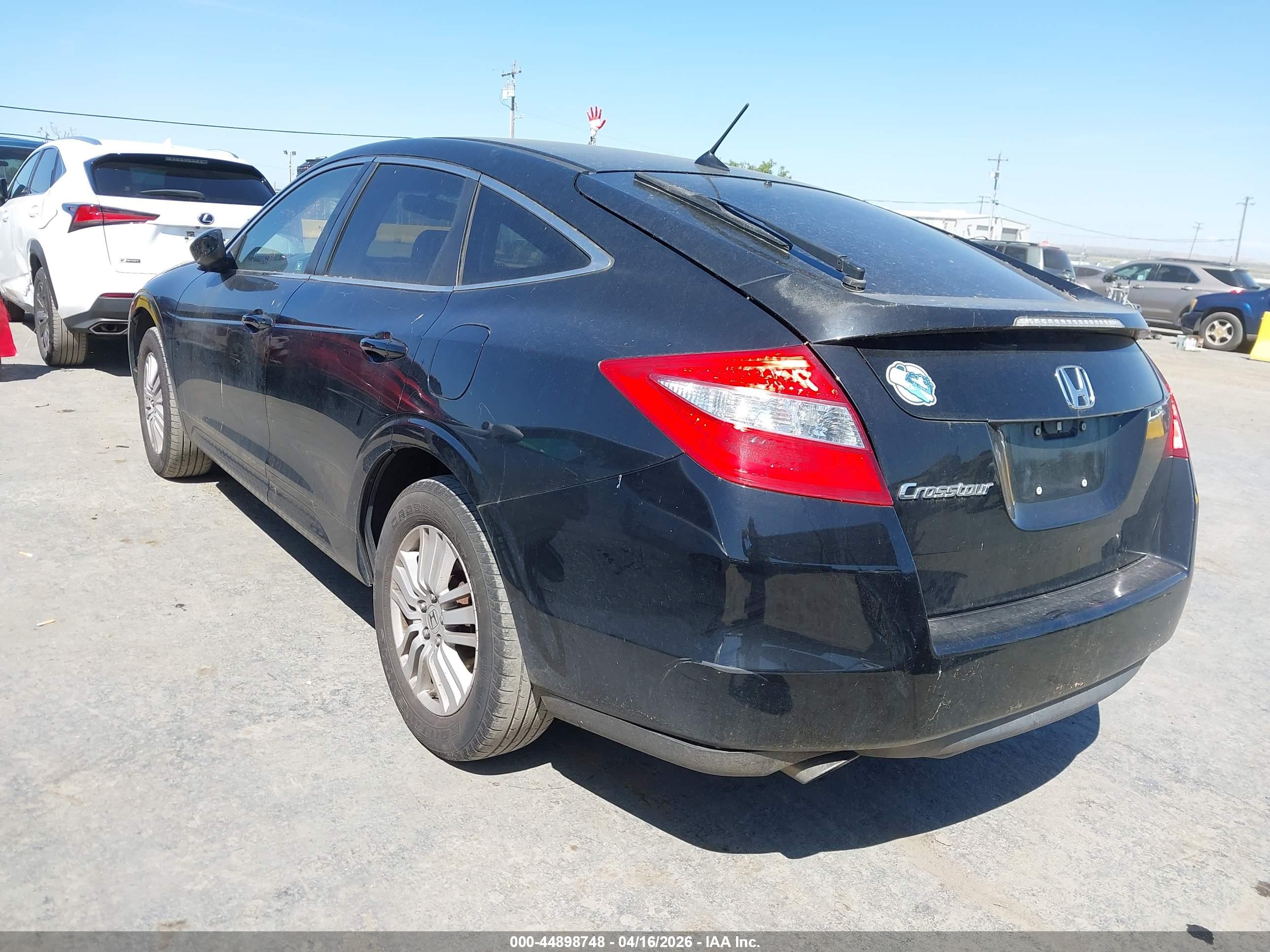 HONDA CROSSTOUR image 3