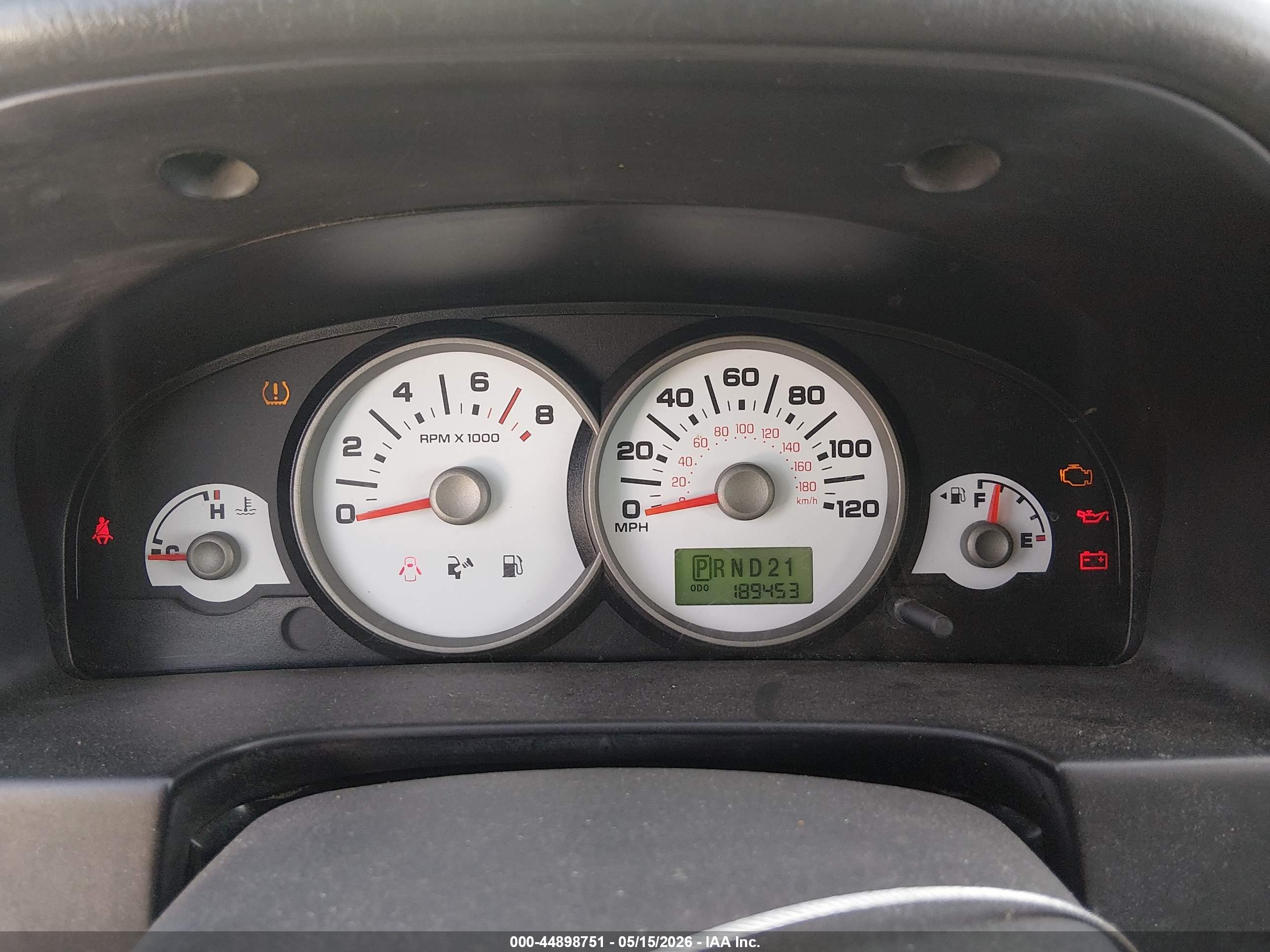 FORD ESCAPE image 7