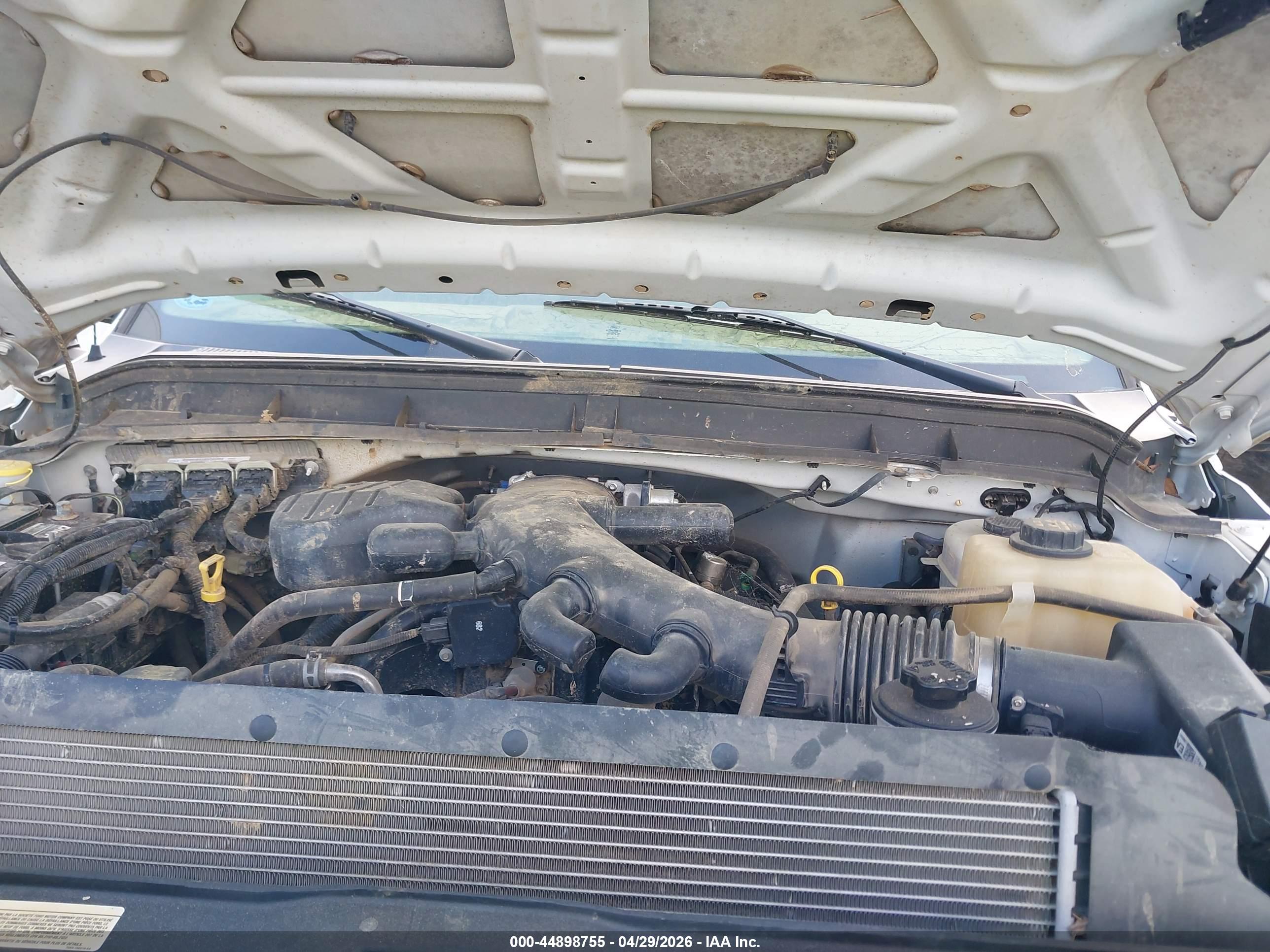 FORD F-450 image 10