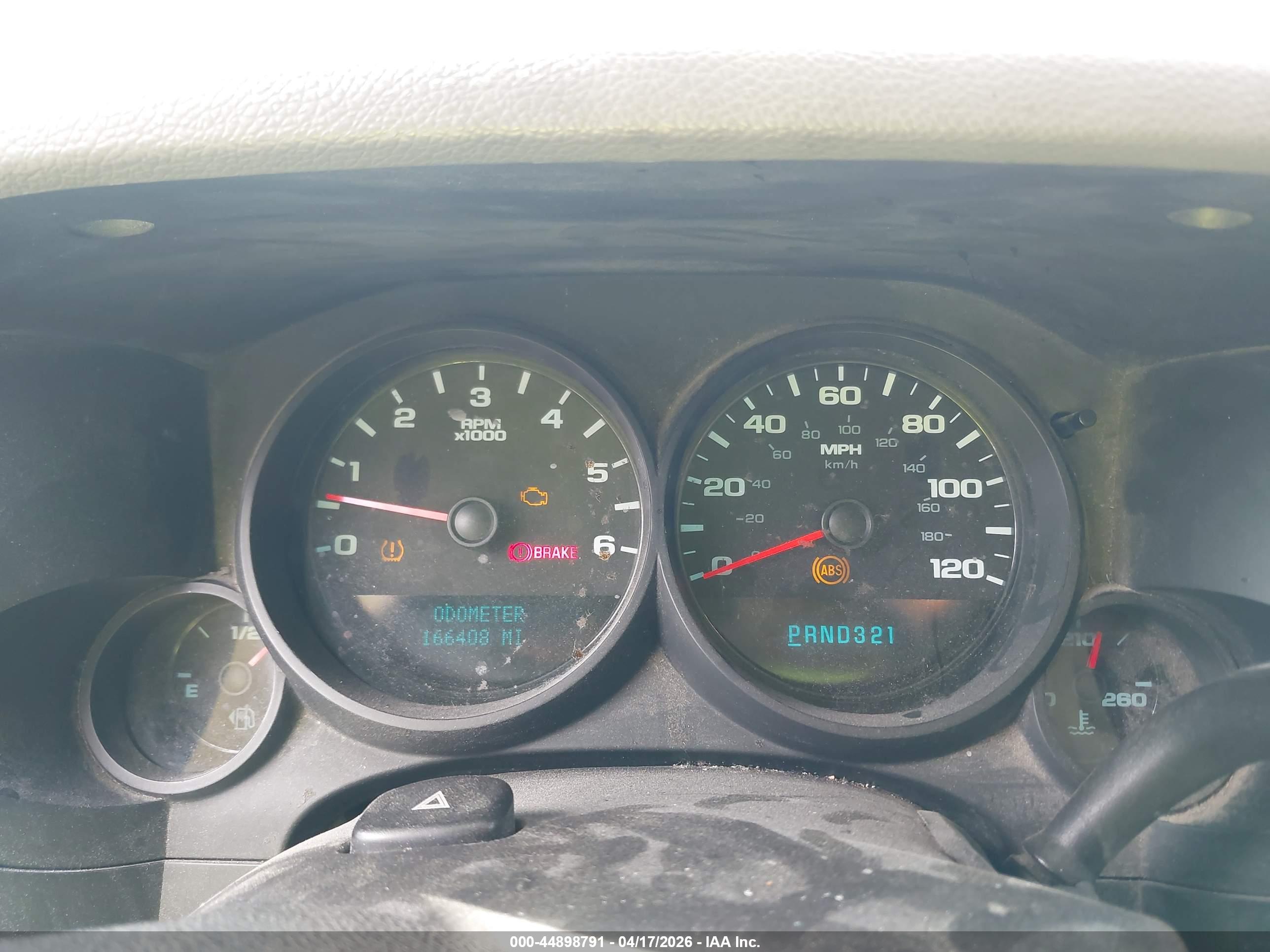 CHEVROLET SILVERADO image 7