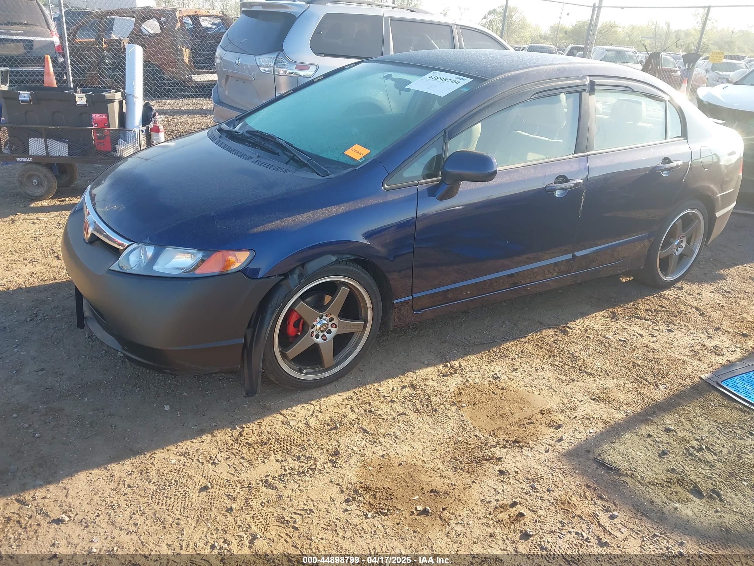 HONDA CIVIC image 2