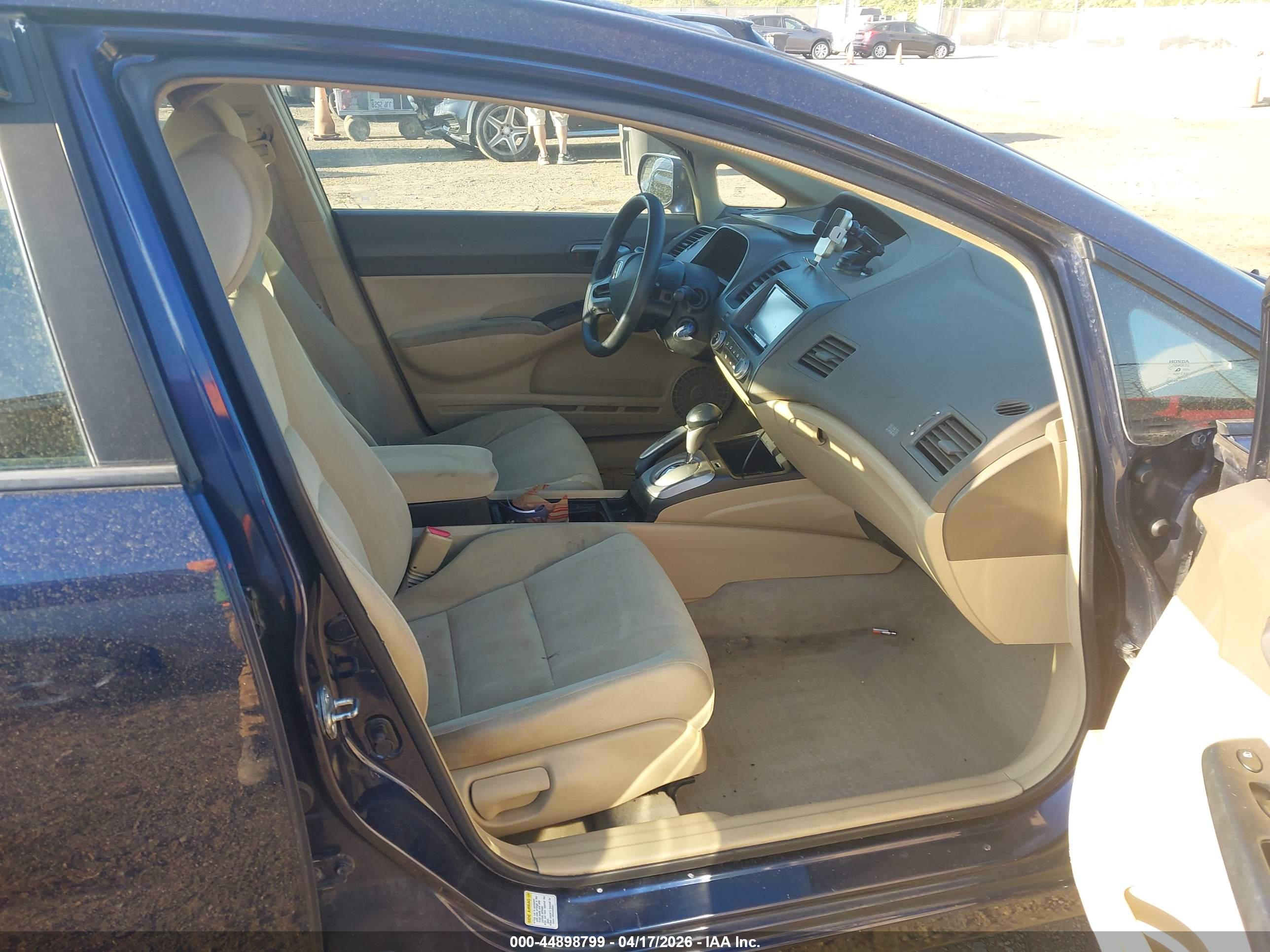 HONDA CIVIC image 5
