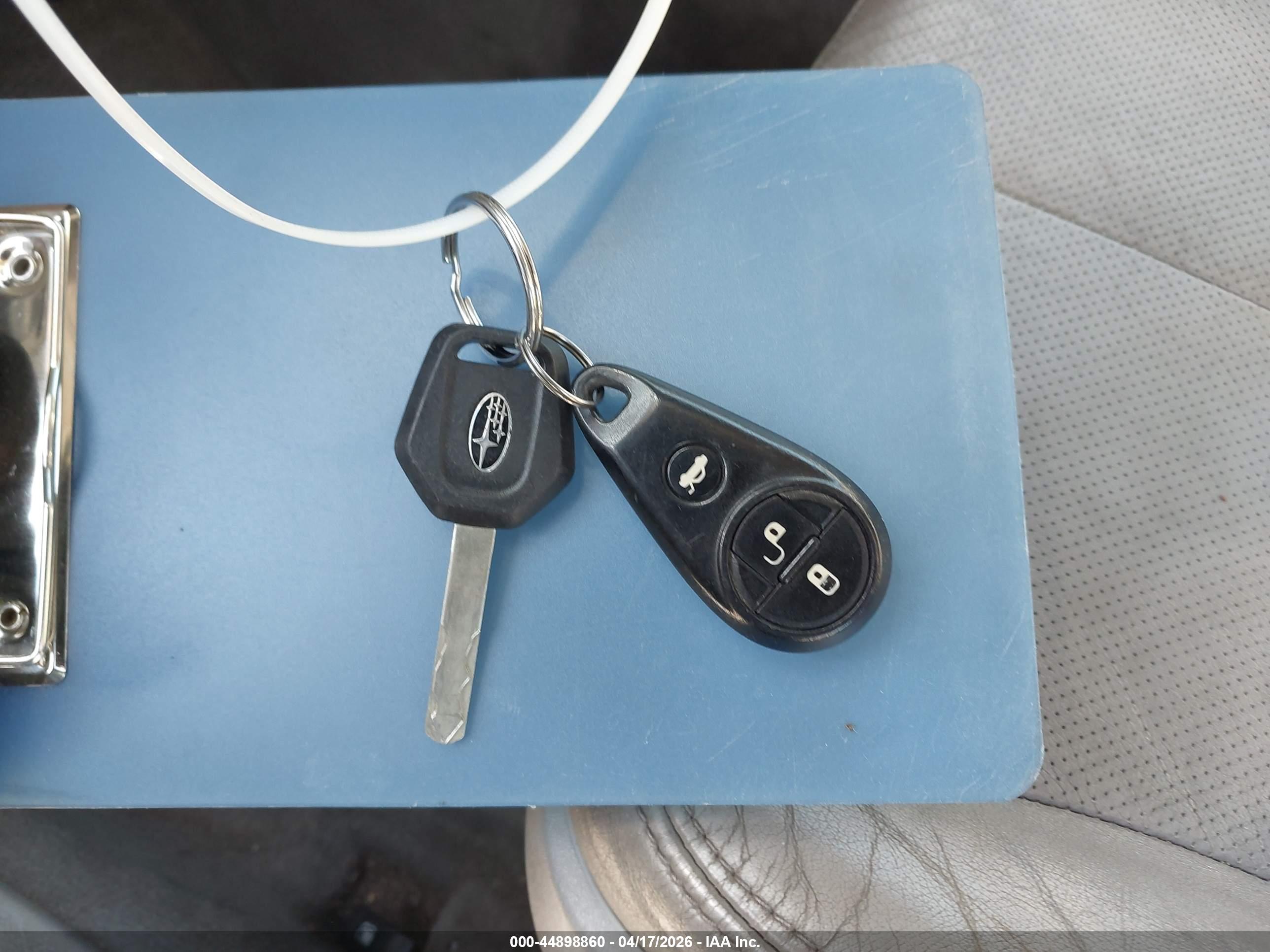 SUBARU FORESTER image 11
