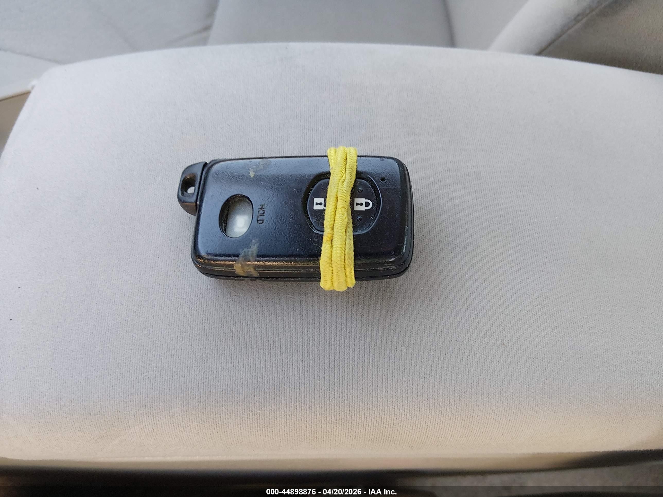 TOYOTA PRIUS image 11