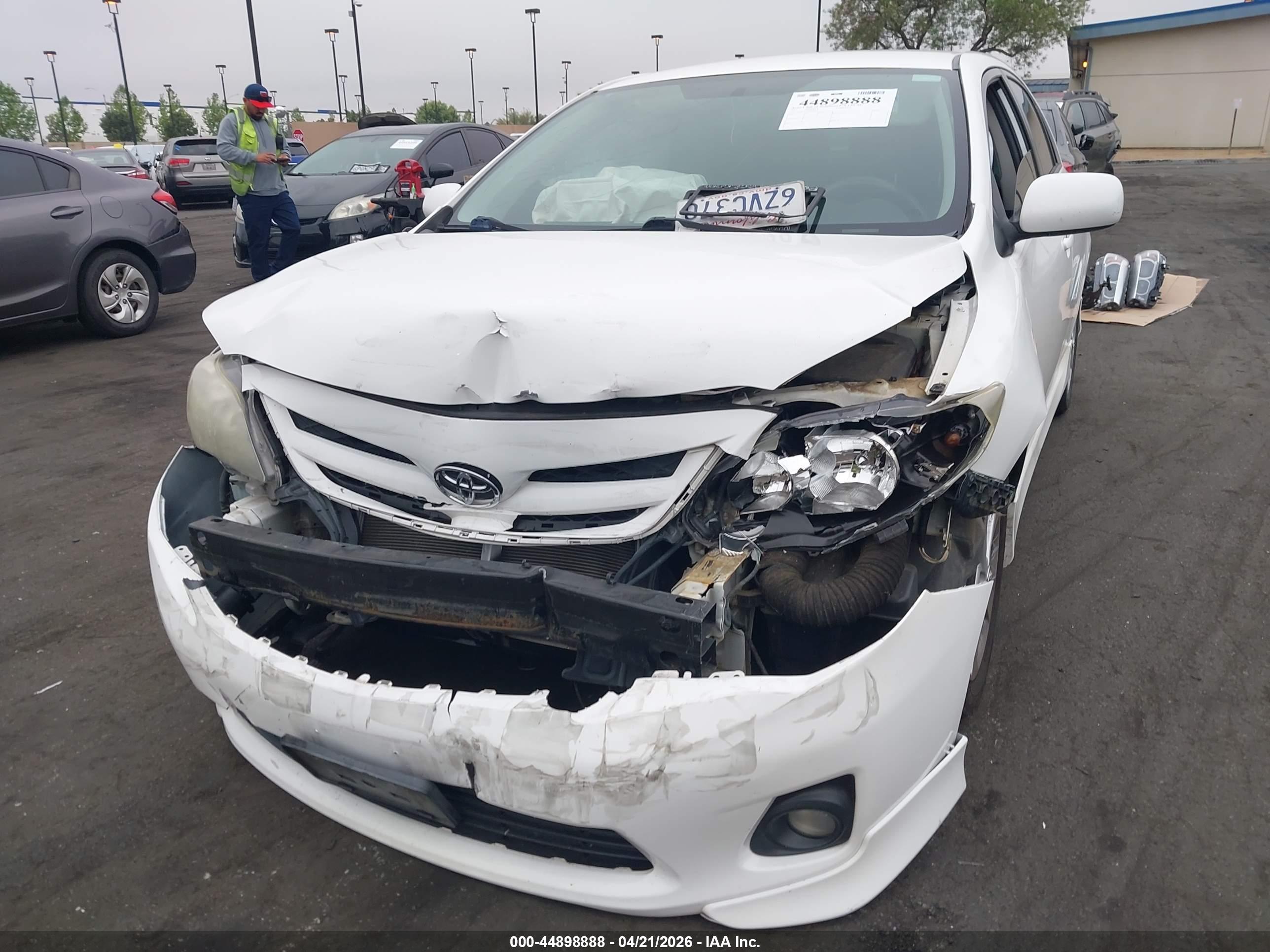 TOYOTA COROLLA image 6