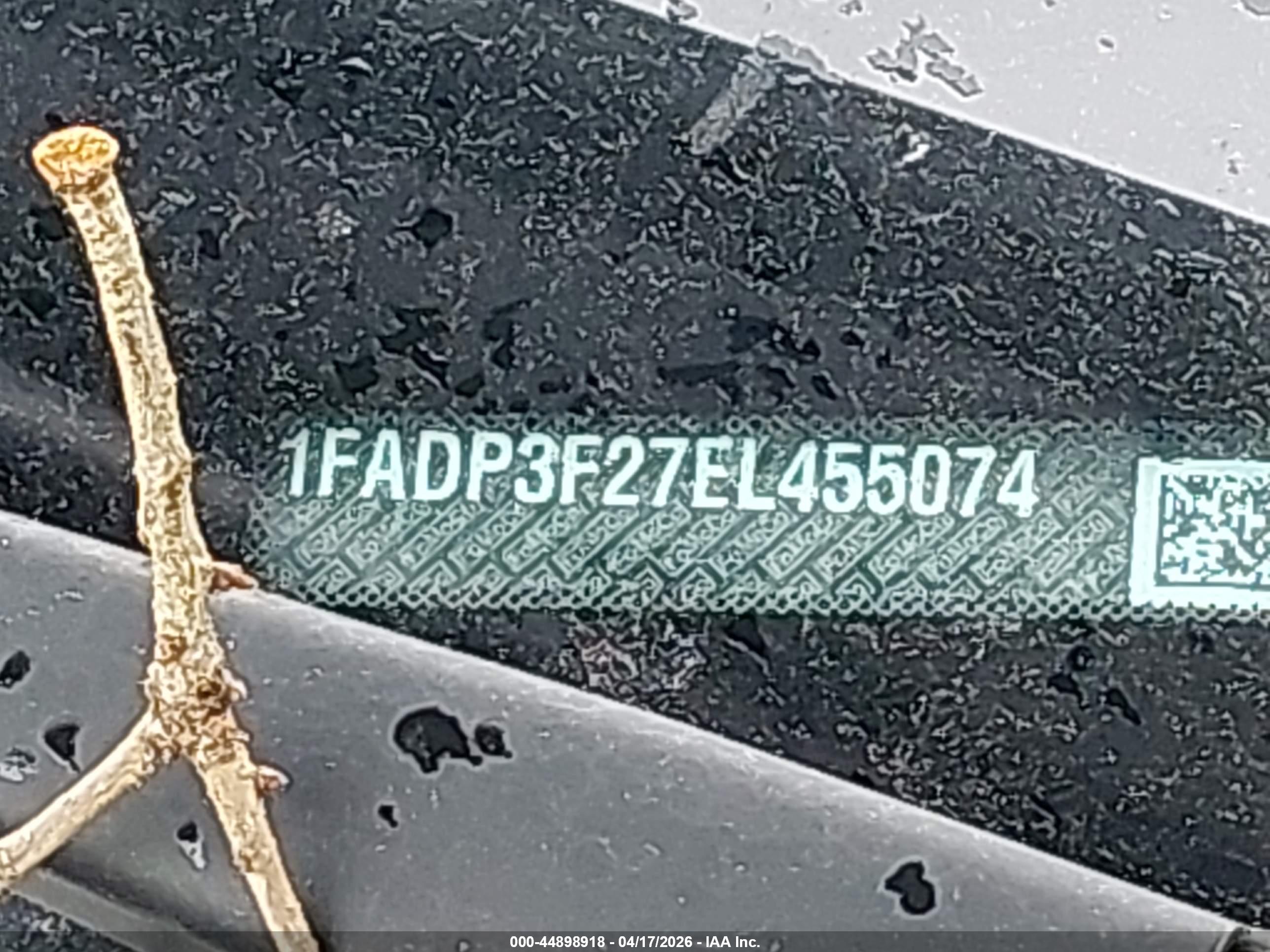 FORD FOCUS image 9