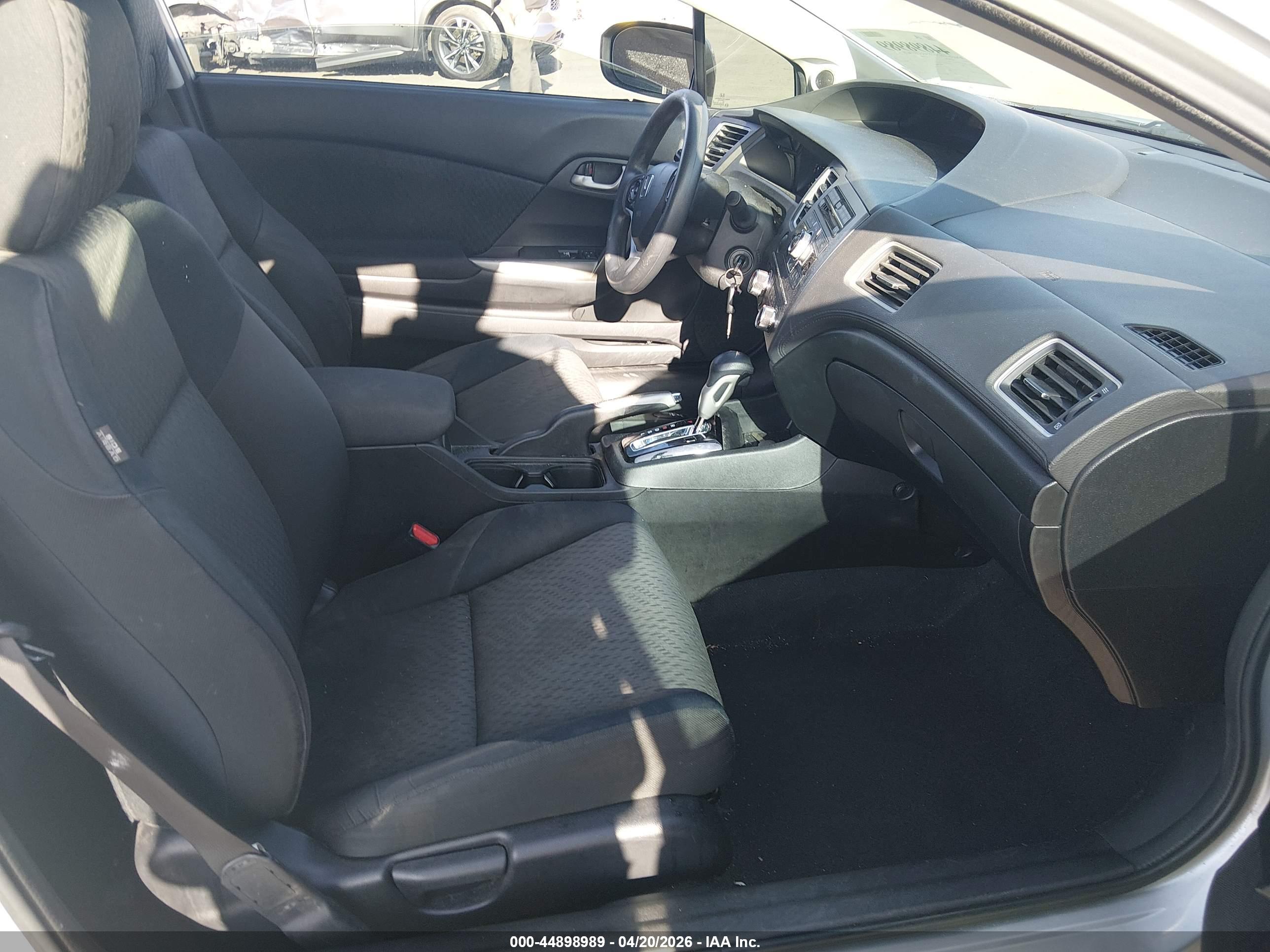 HONDA CIVIC image 5
