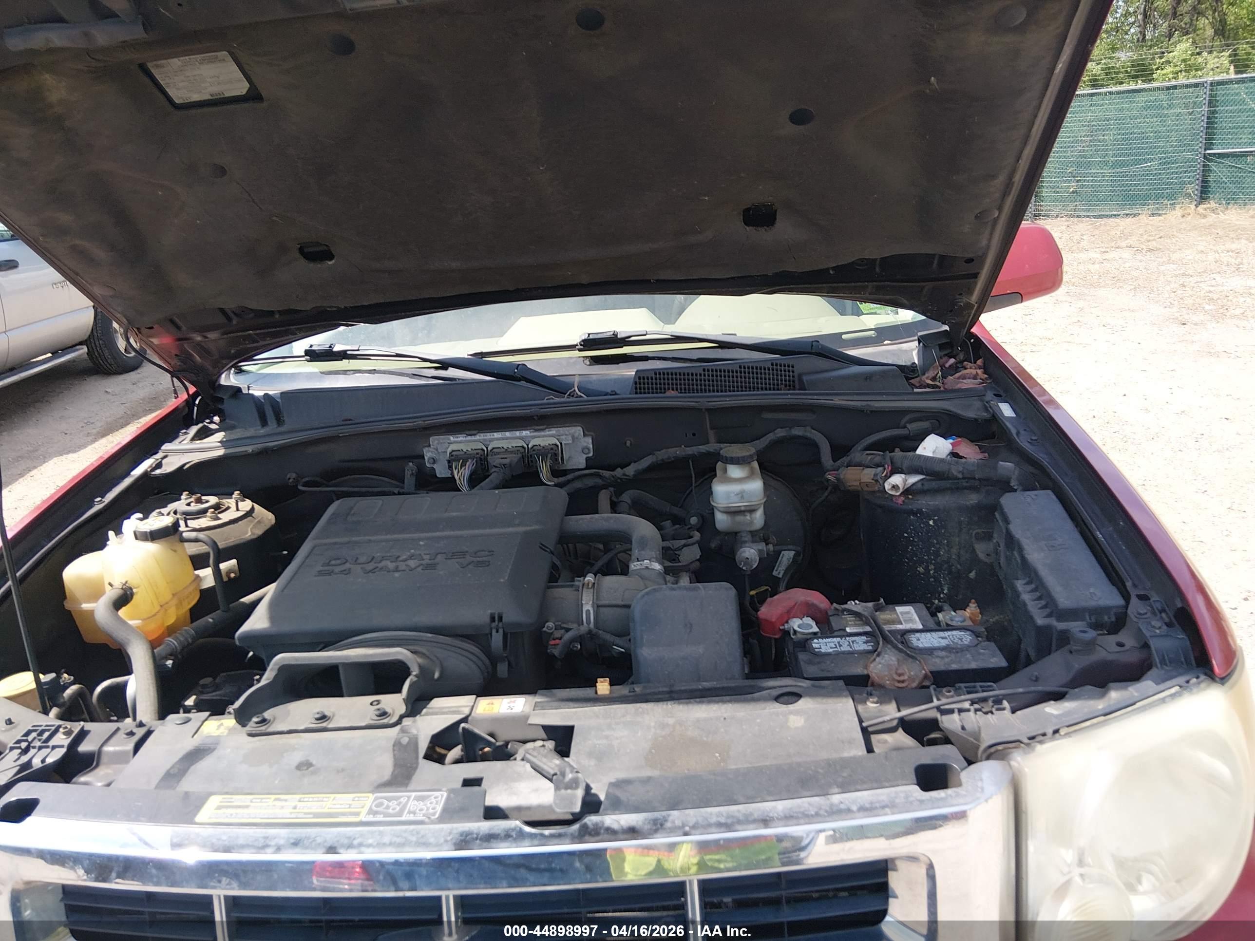 FORD ESCAPE image 10