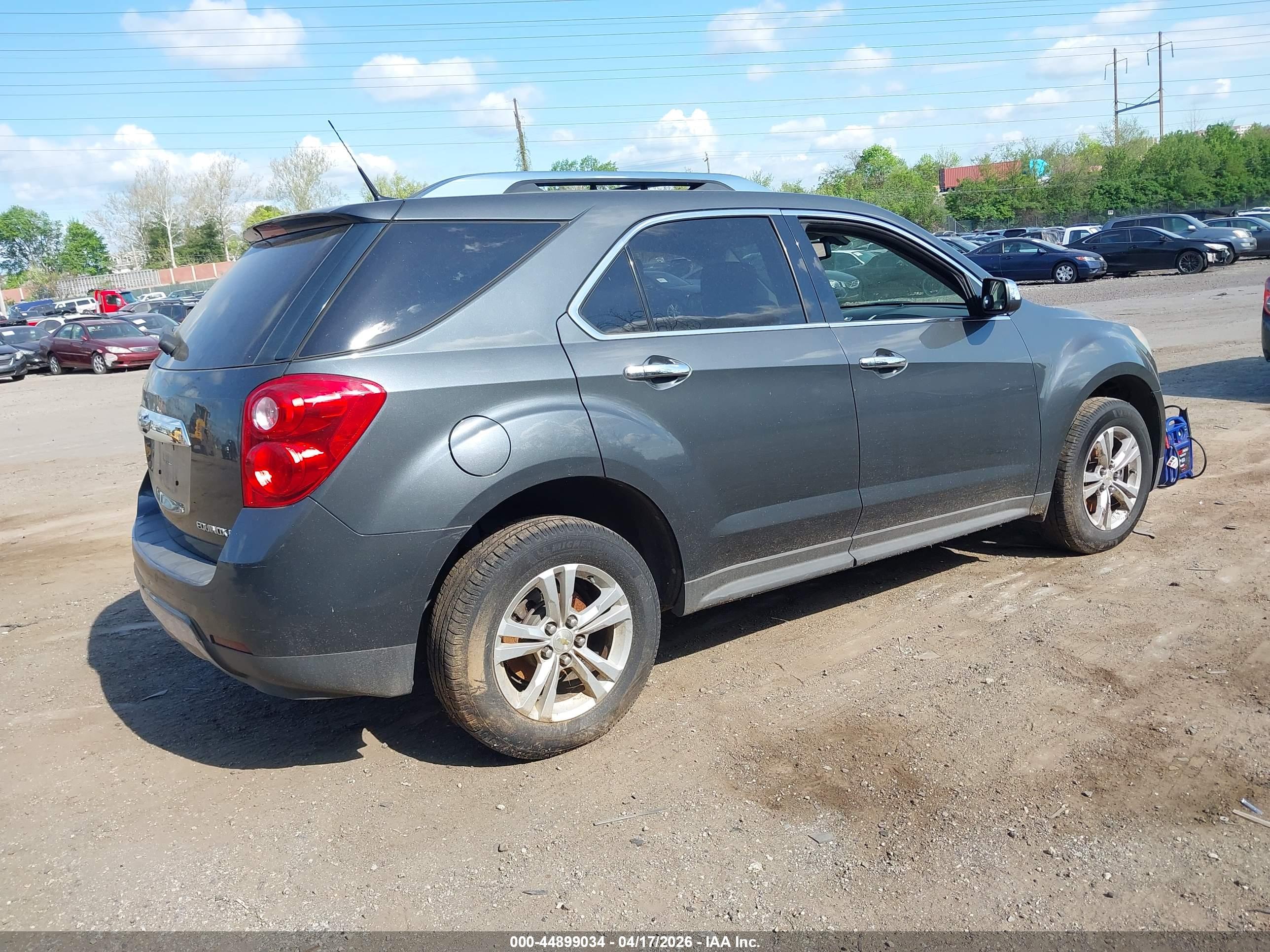 CHEVROLET EQUINOX image 4