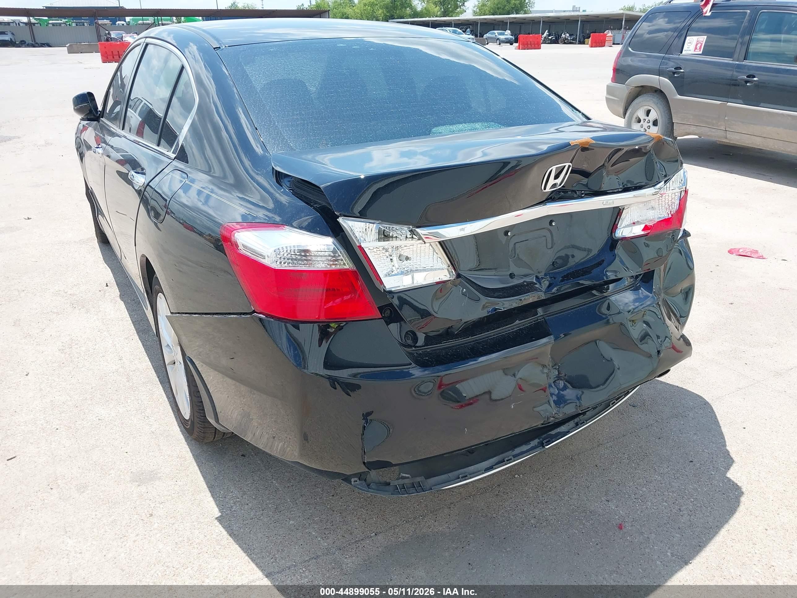 HONDA ACCORD image 6