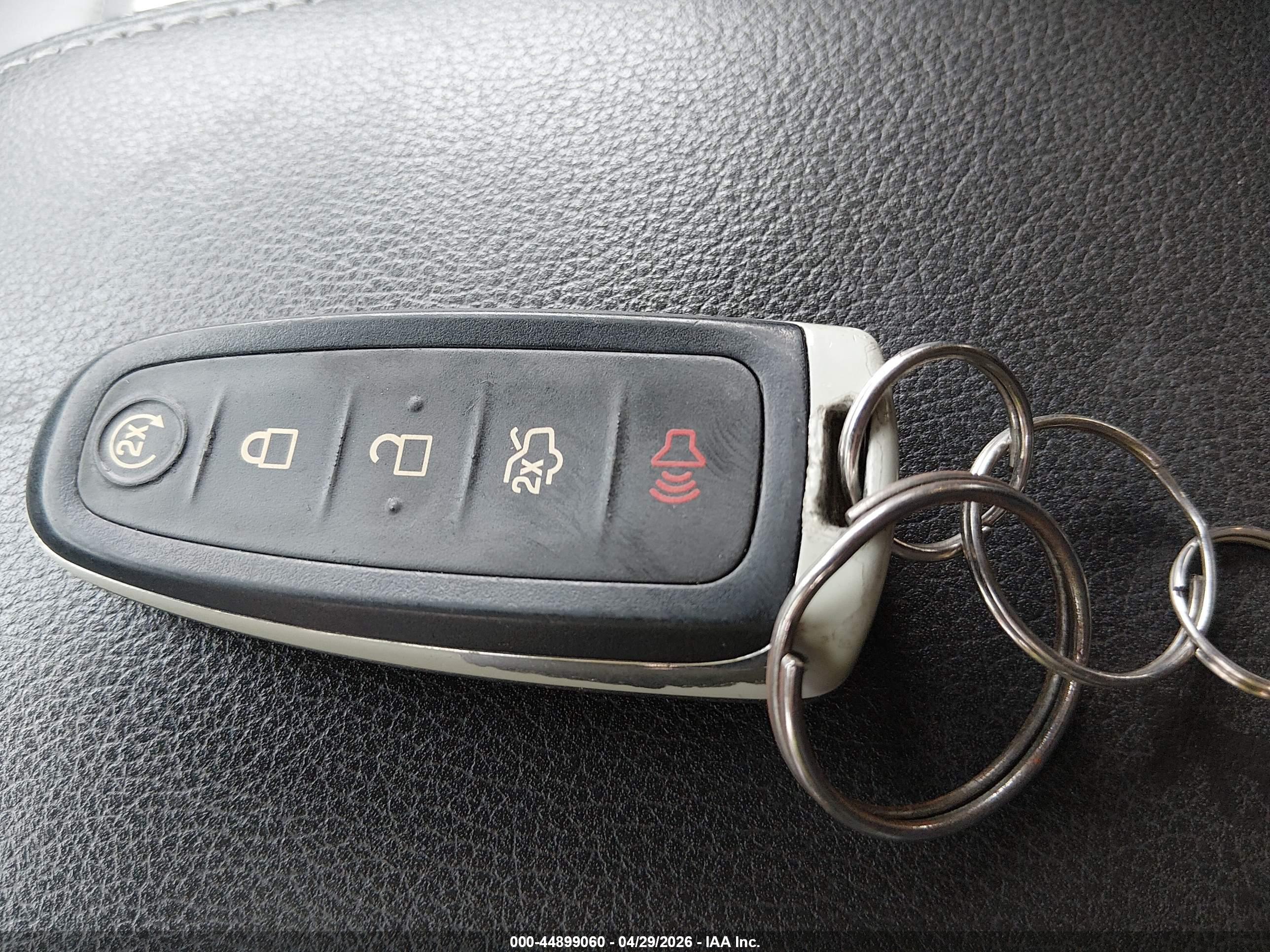 FORD ESCAPE image 11