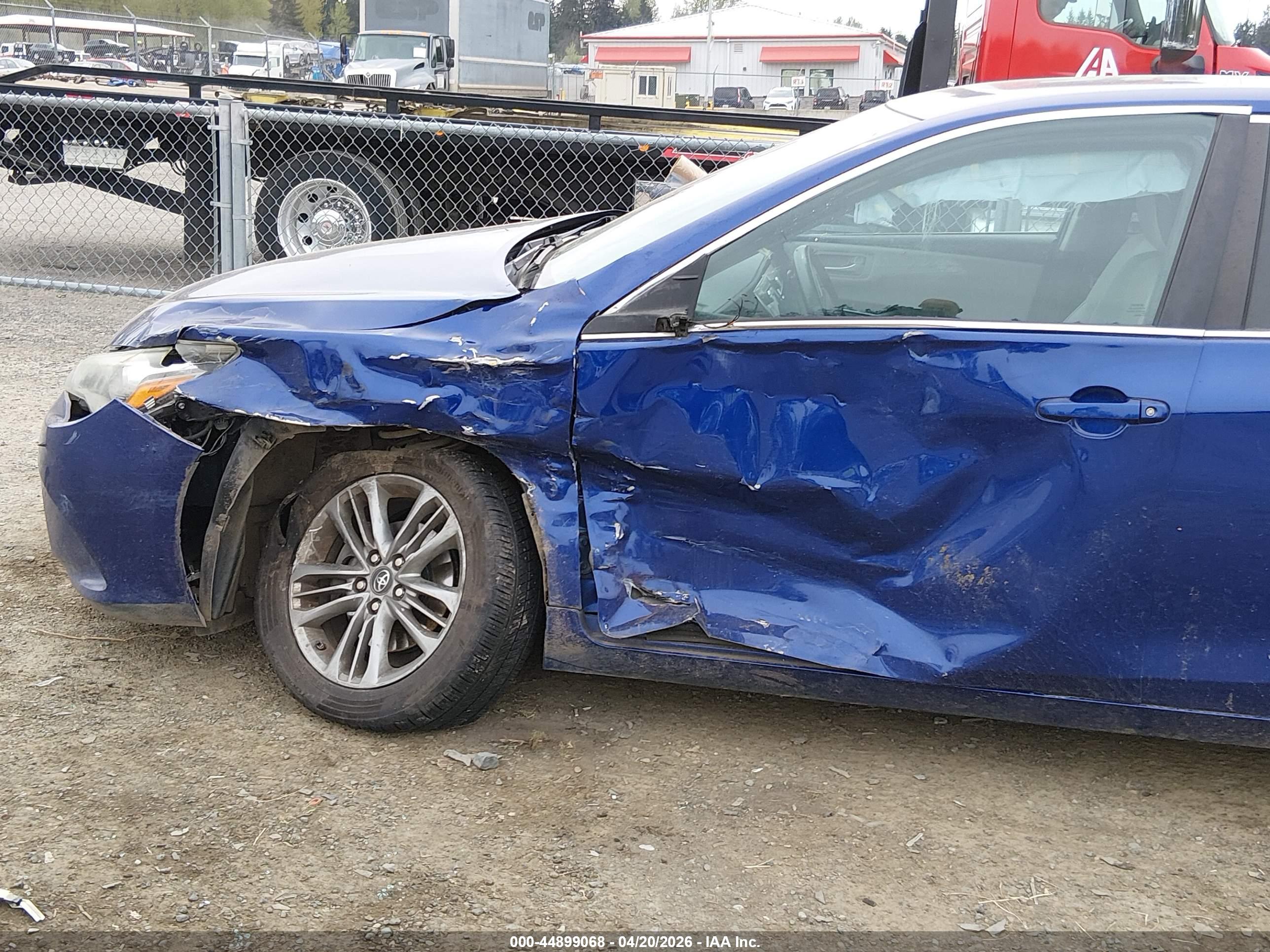 TOYOTA CAMRY image 6